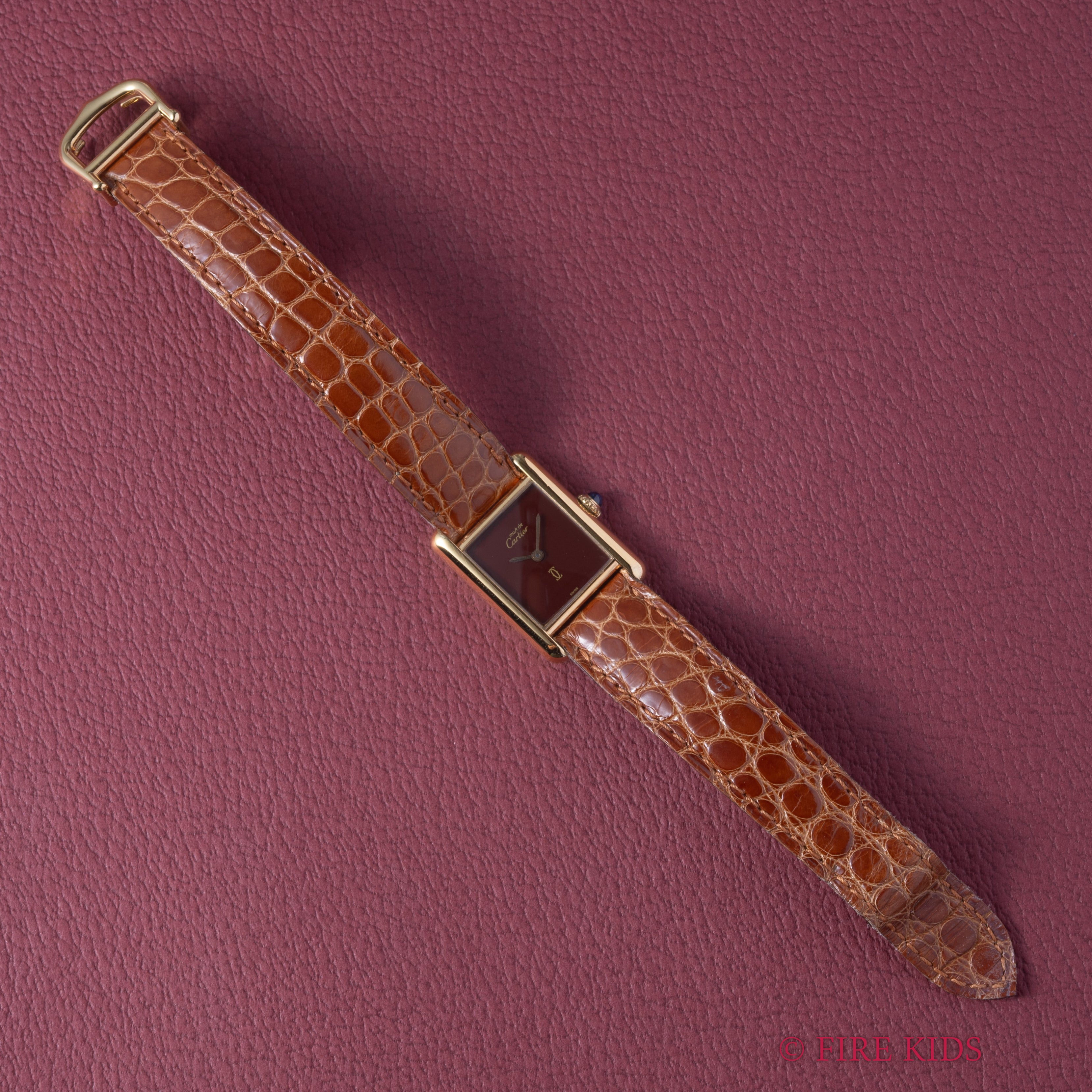 カルティエ マストタンク 1980年代製 SMサイズ 手巻き ボルドーダイヤル 純正革ベルト、純正Dバックル付き