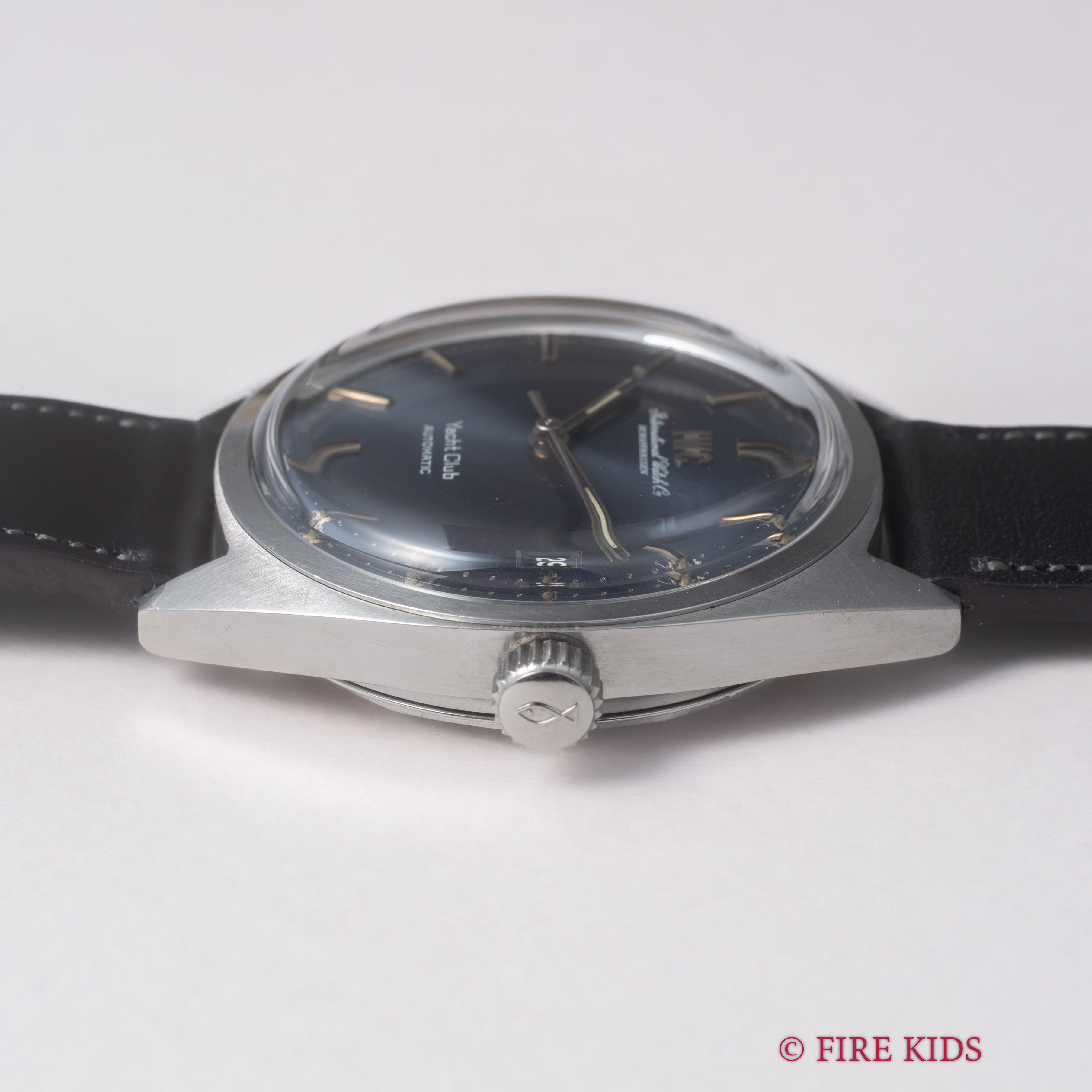 IWC ヨットクラブ 1973年製 ブルーダイヤル Cal.8541B ペラトン式自動巻き