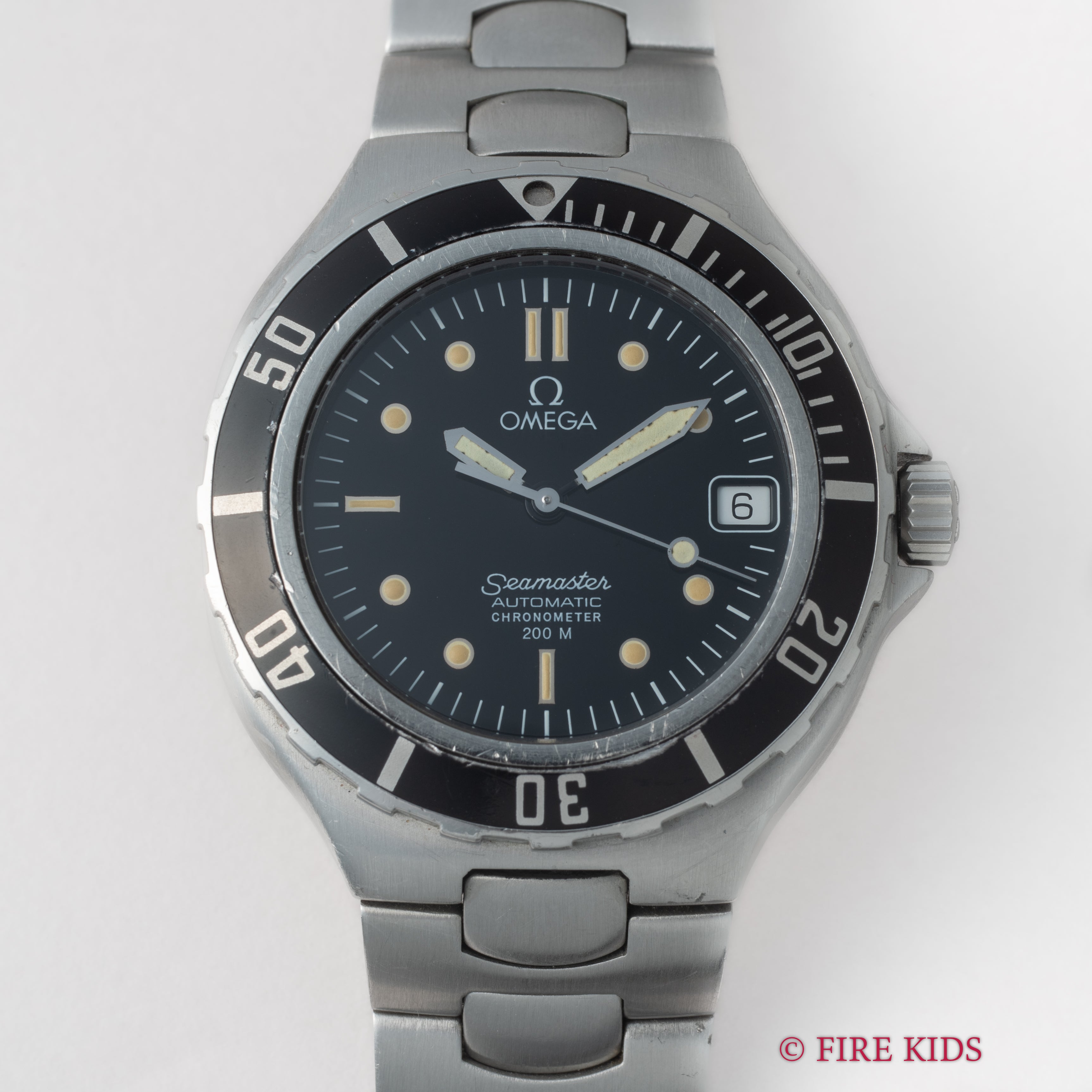 オメガ シーマスター200m プレボンド ミッドサイズ 1988年製 自動巻クロノメーター ジェンタデザイン