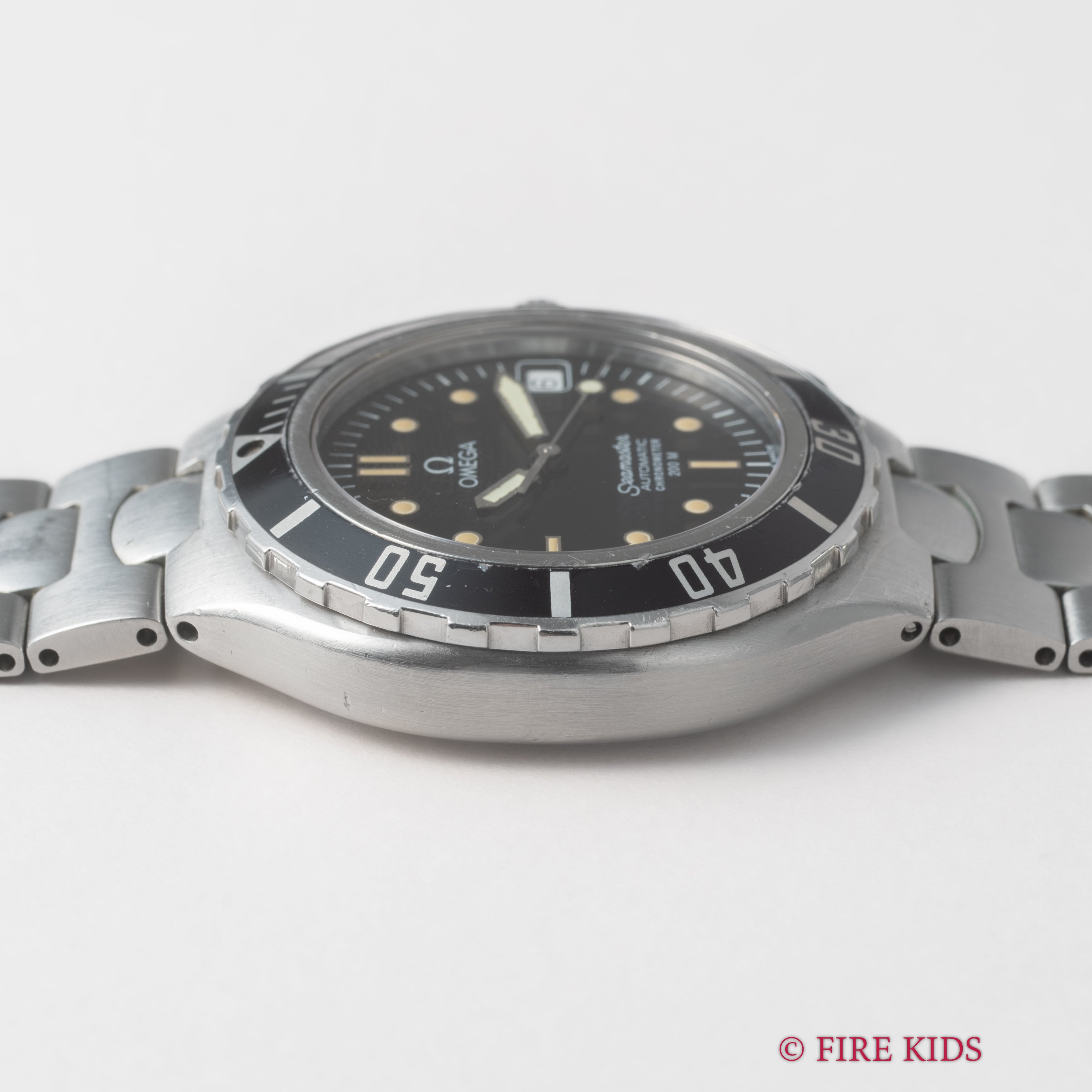 オメガ シーマスター200m プレボンド ミッドサイズ 1988年製 自動巻クロノメーター ジェンタデザイン