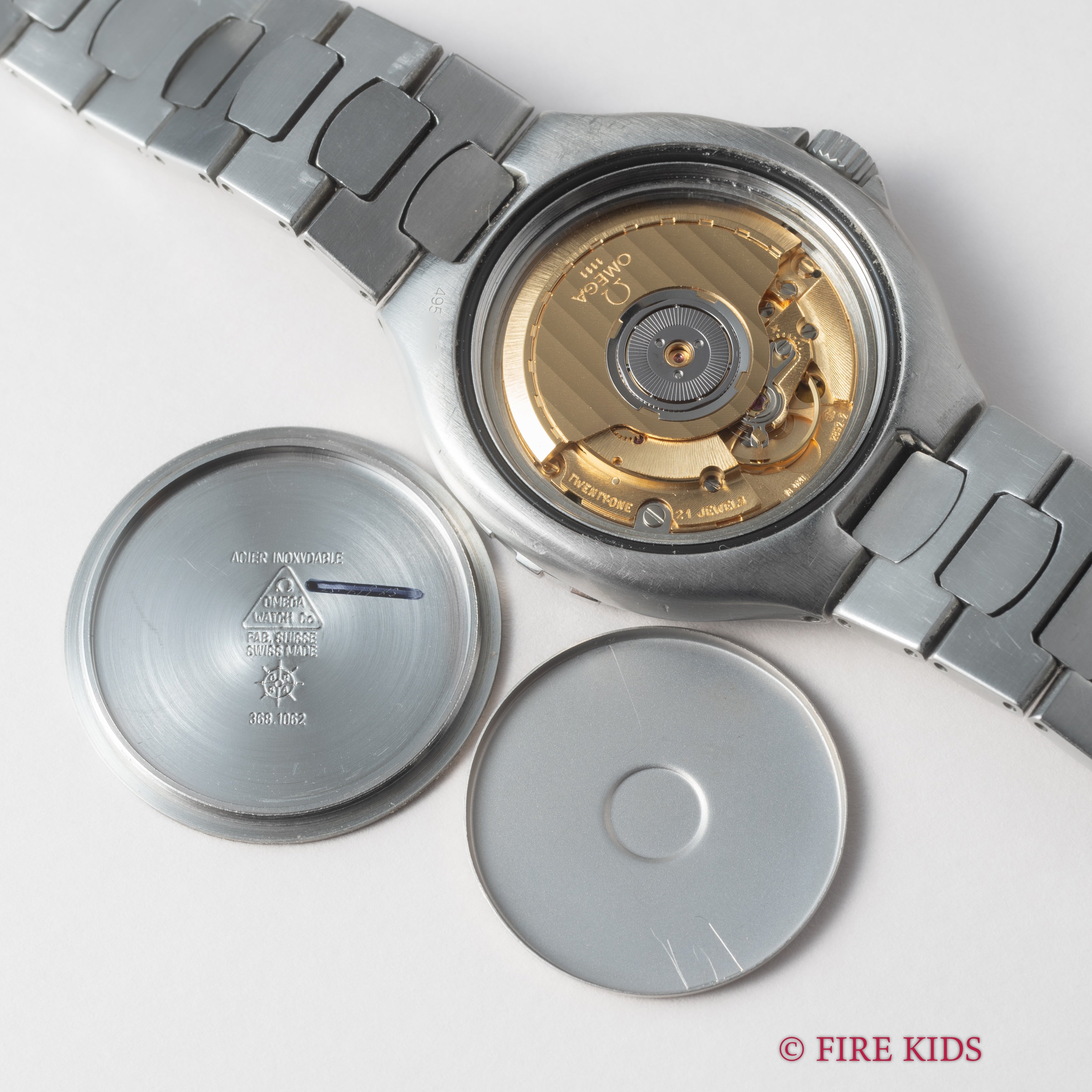 オメガ シーマスター200m プレボンド ミッドサイズ 1988年製 自動巻クロノメーター ジェンタデザイン