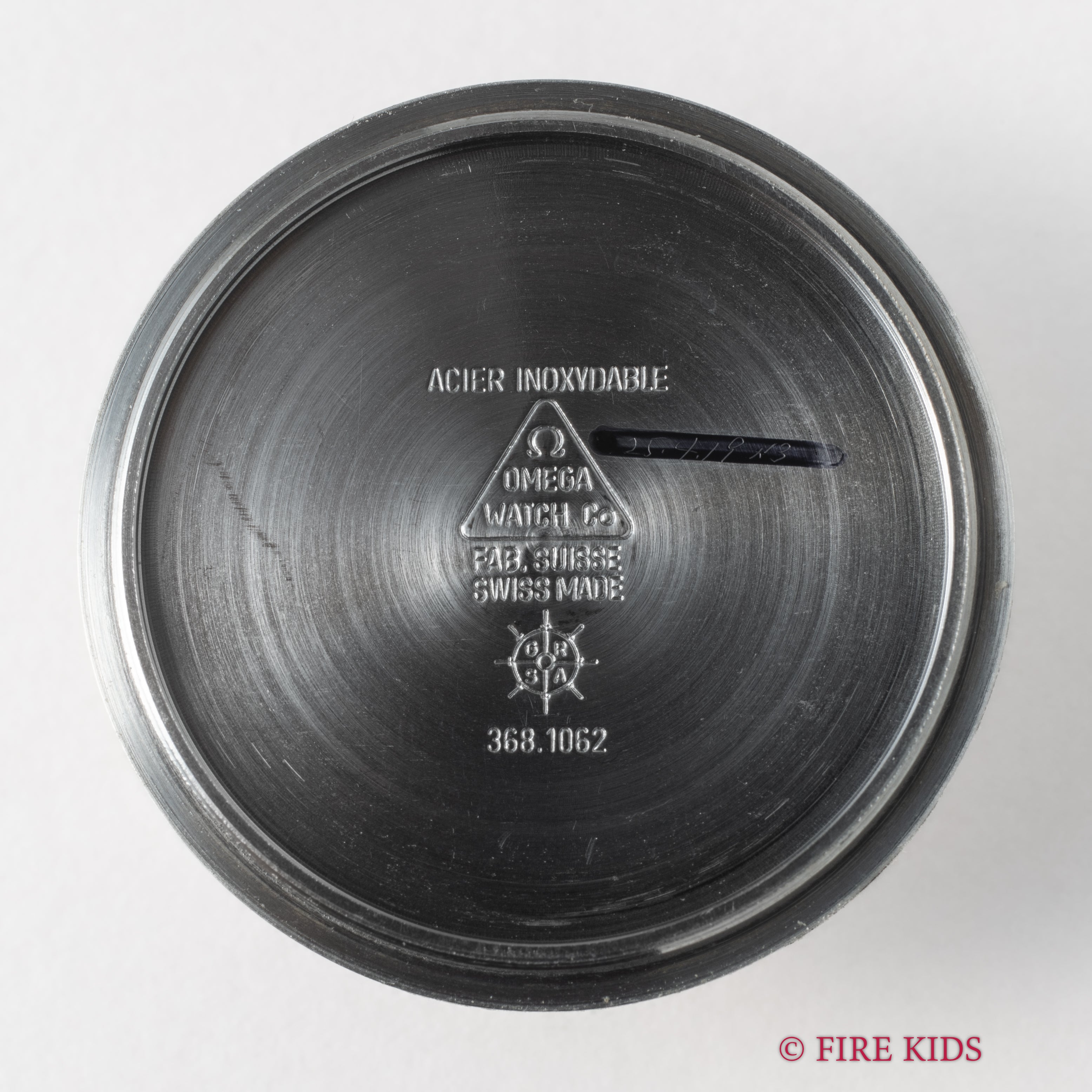 オメガ シーマスター200m プレボンド ミッドサイズ 1988年製 自動巻クロノメーター ジェンタデザイン