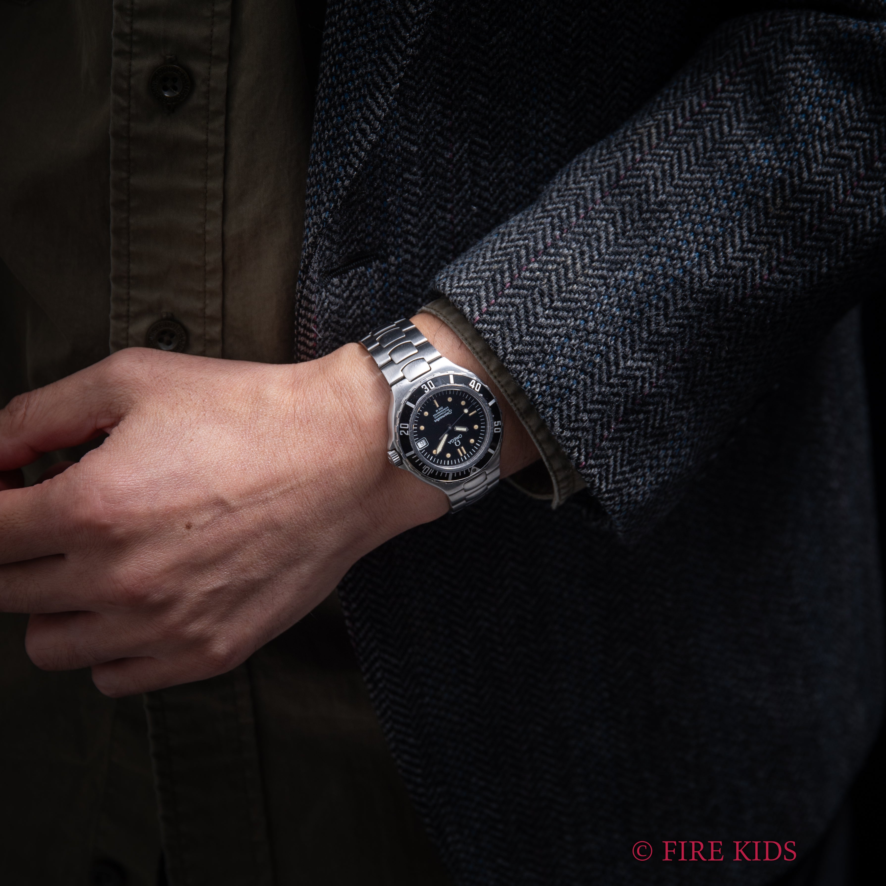 オメガ シーマスター200m プレボンド ミッドサイズ 1988年製 自動巻クロノメーター ジェンタデザイン