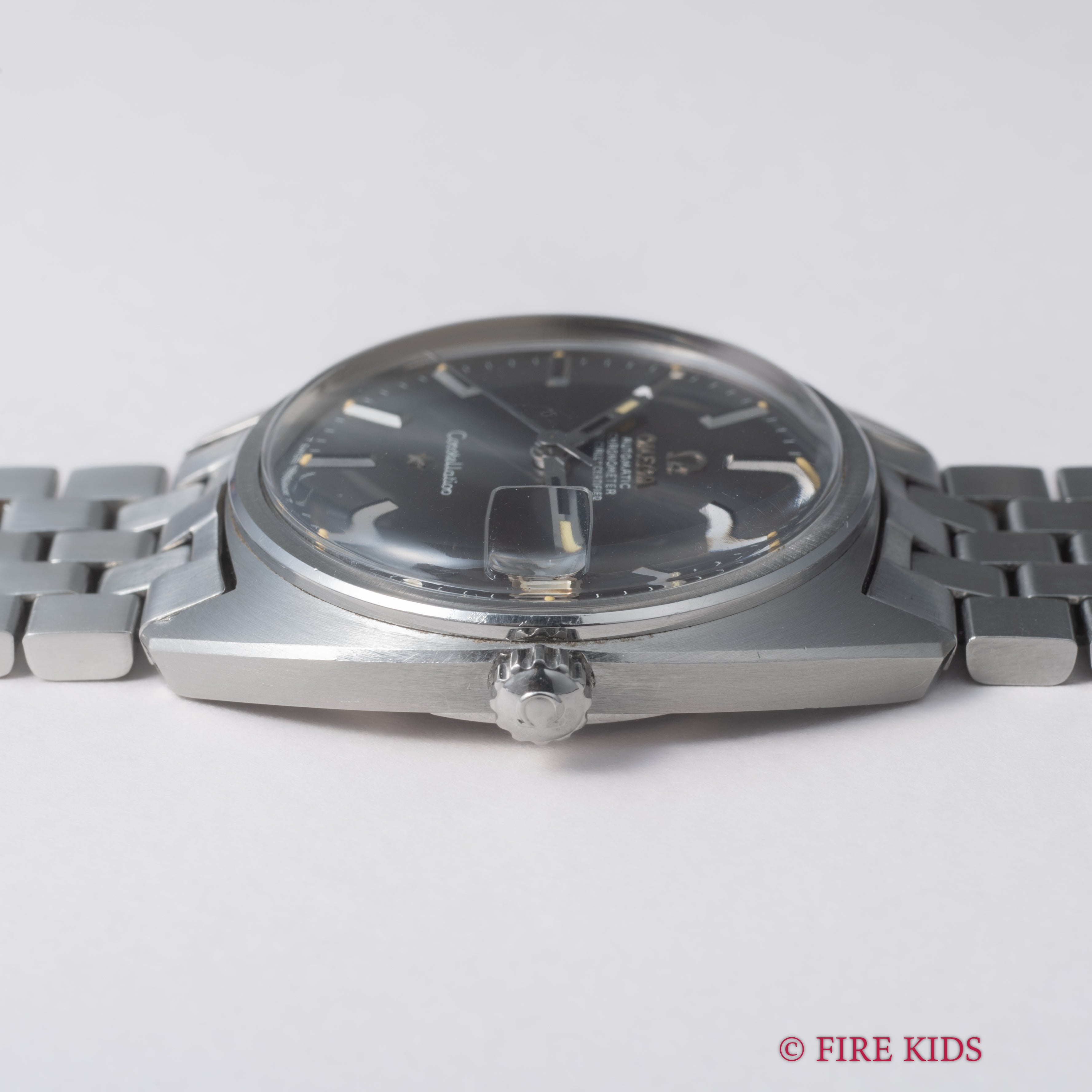 オメガ コンステレーション ジェンタ グレーダイヤル 1969年製 純正ブレス付き 自動巻クロノメーター