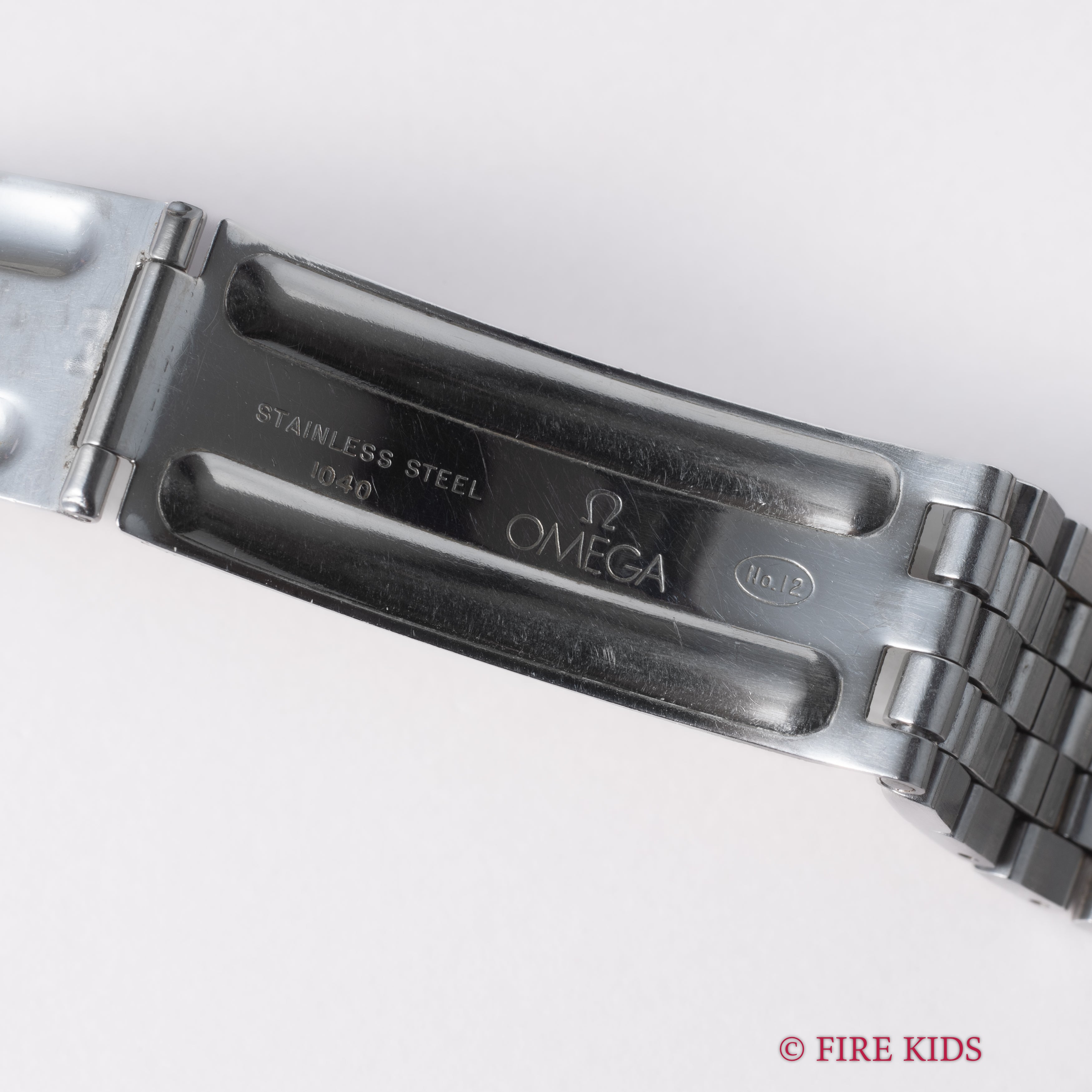 オメガ コンステレーション ジェンタ グレーダイヤル 1969年製 純正ブレス付き 自動巻クロノメーター