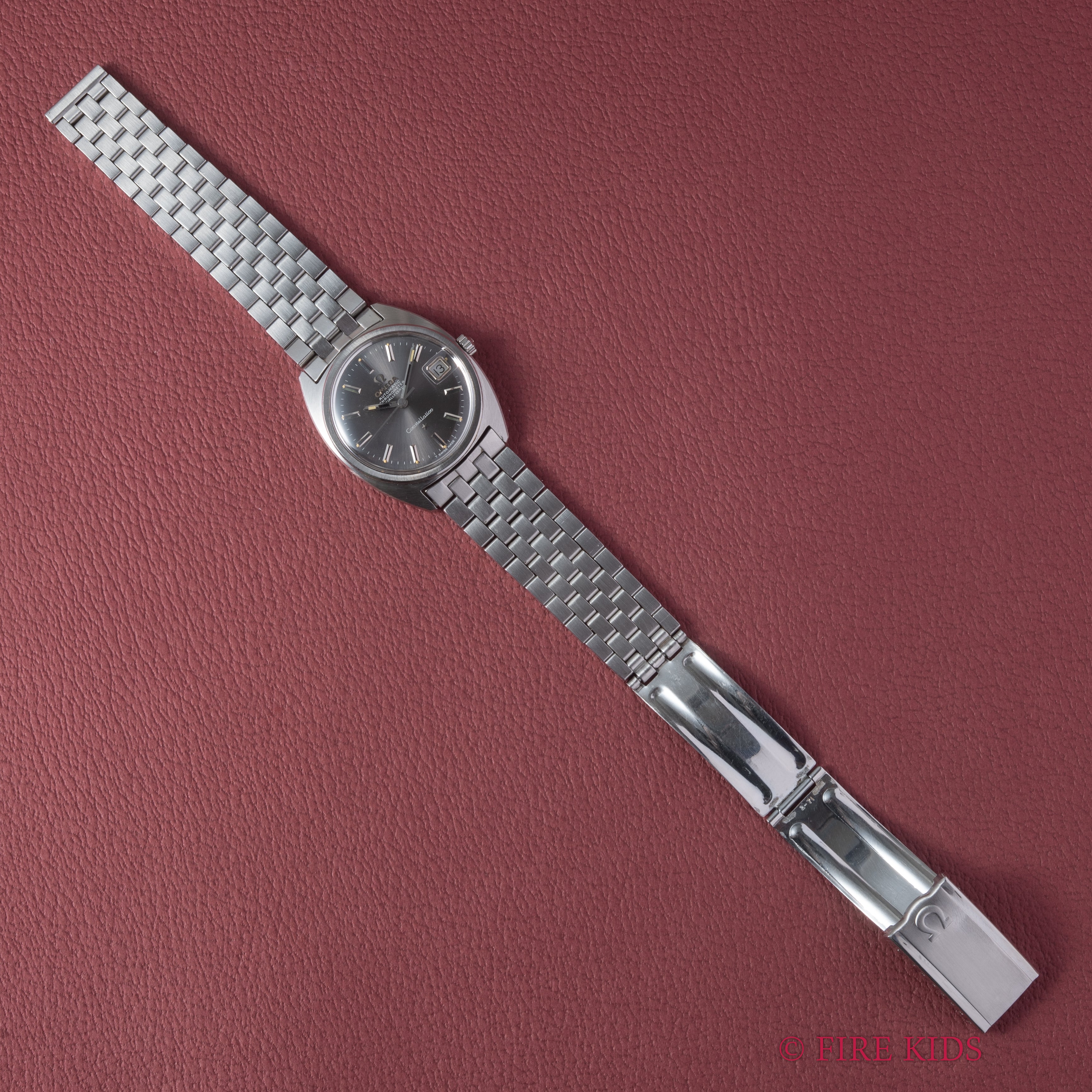 オメガ コンステレーション ジェンタ グレーダイヤル 1969年製 純正ブレス付き 自動巻クロノメーター