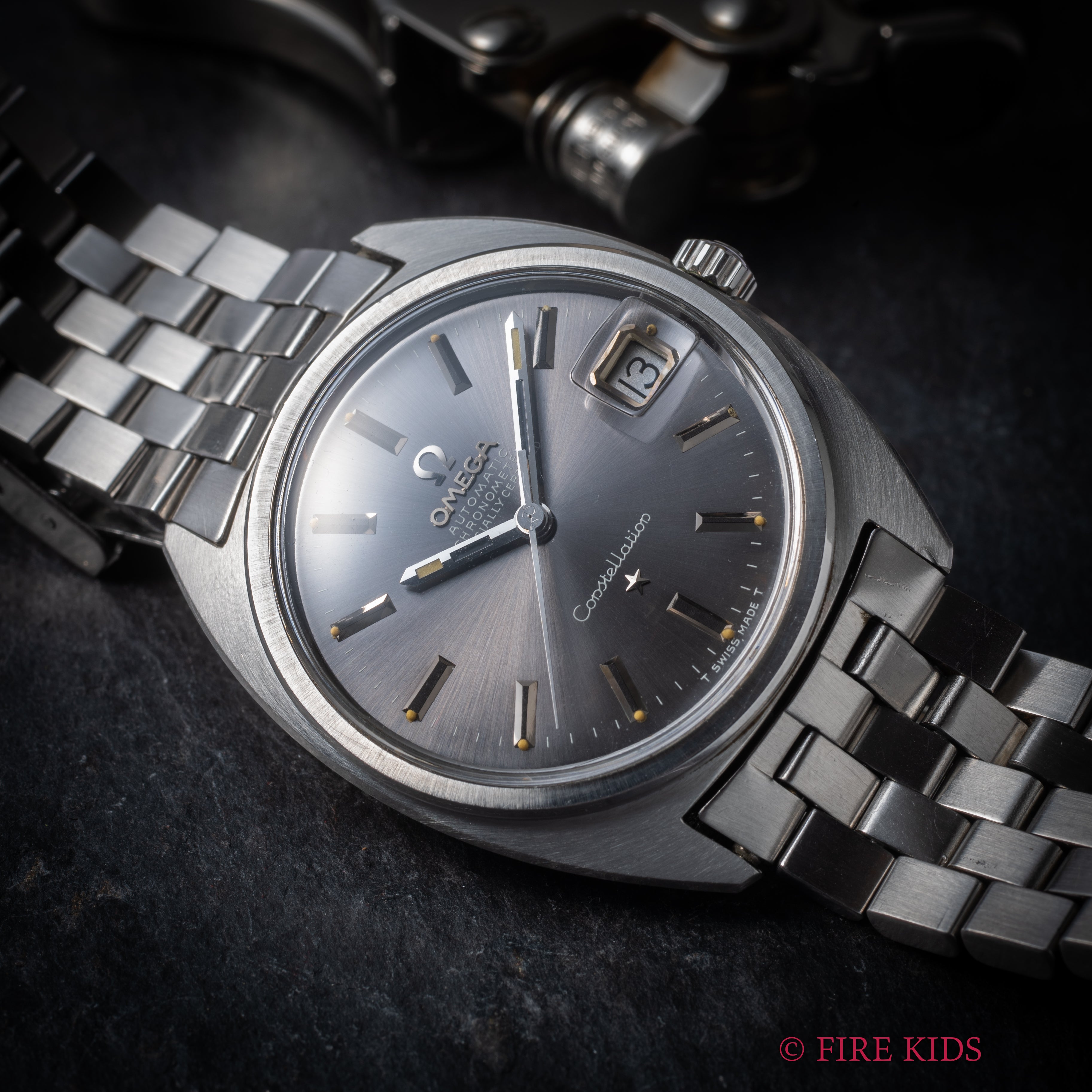 オメガ コンステレーション ジェンタ グレーダイヤル 1969年製 純正ブレス付き 自動巻クロノメーター