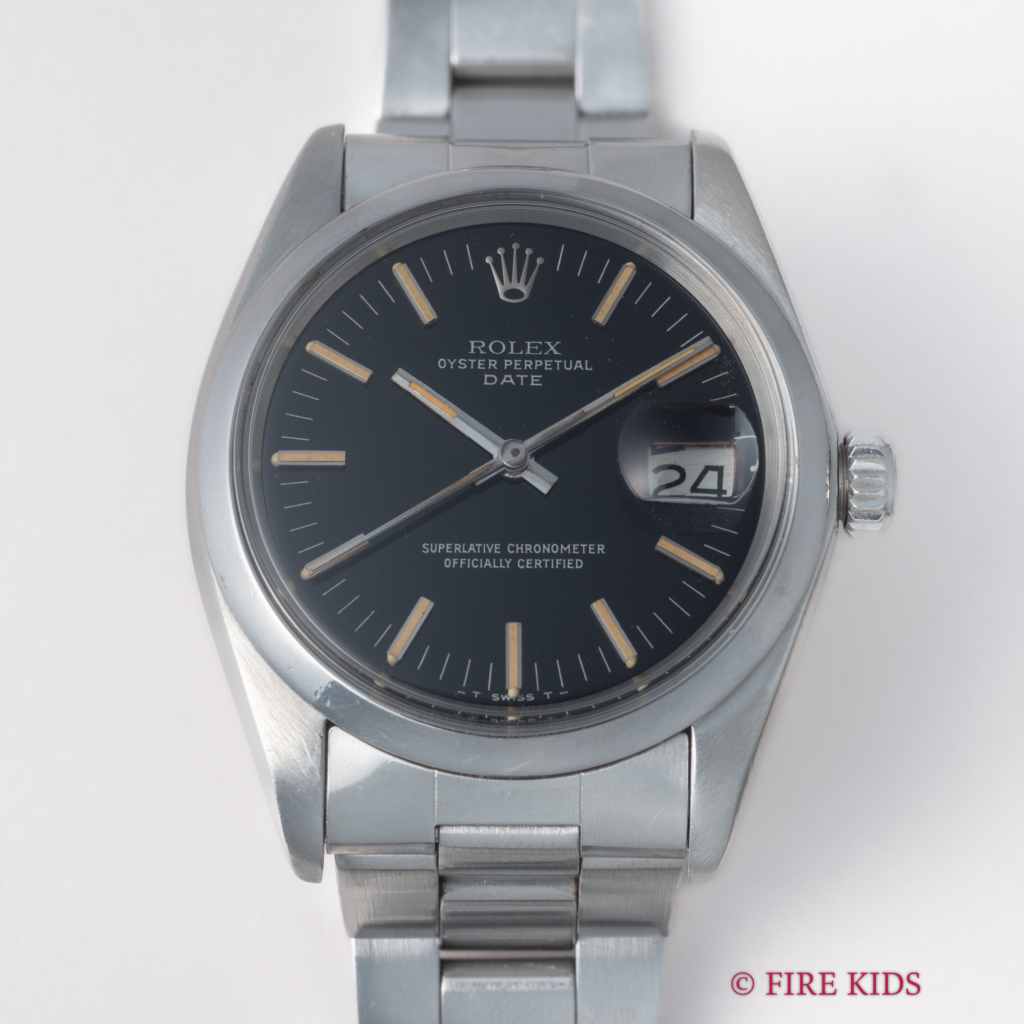 ロレックス オイスターパーペチュアルデイト 1977年製 Ref.1500 ブラックダイヤル 純正オイスターブレス