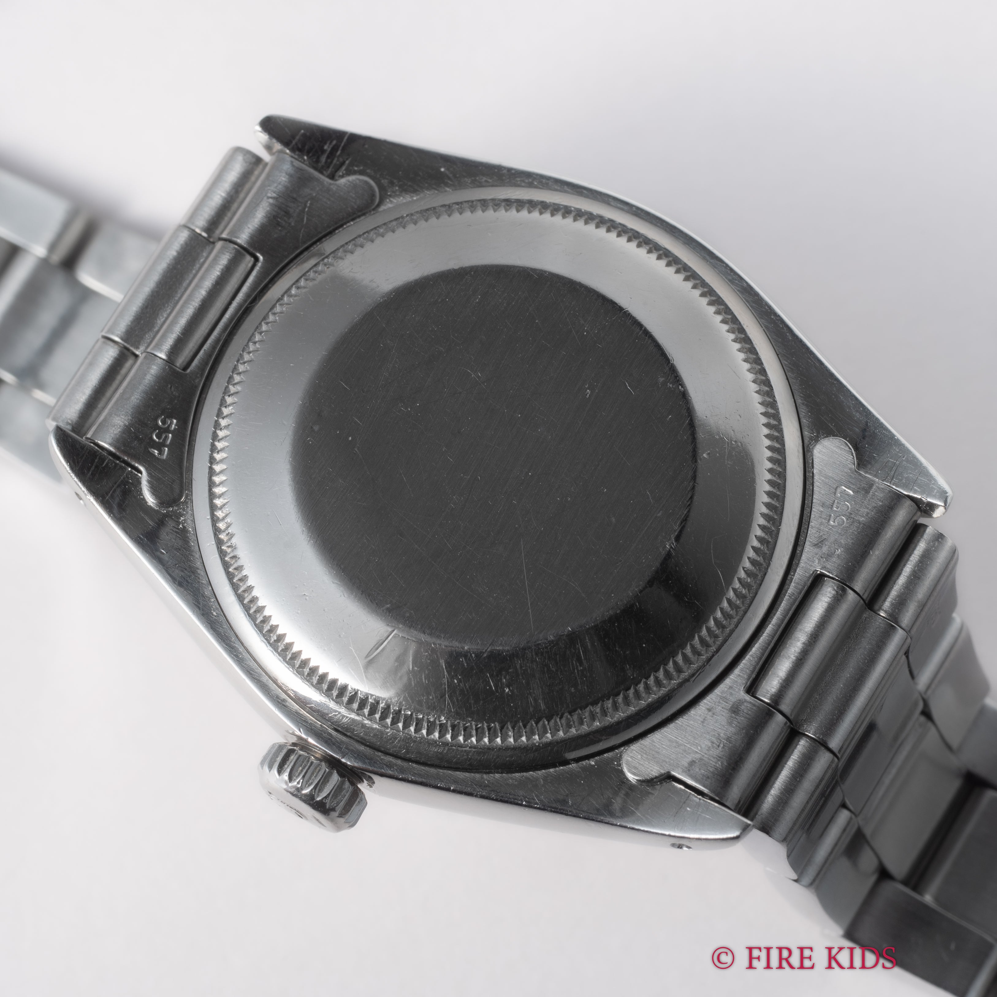 ロレックス オイスターパーペチュアルデイト 1977年製 Ref.1500 ブラックダイヤル 純正オイスターブレス