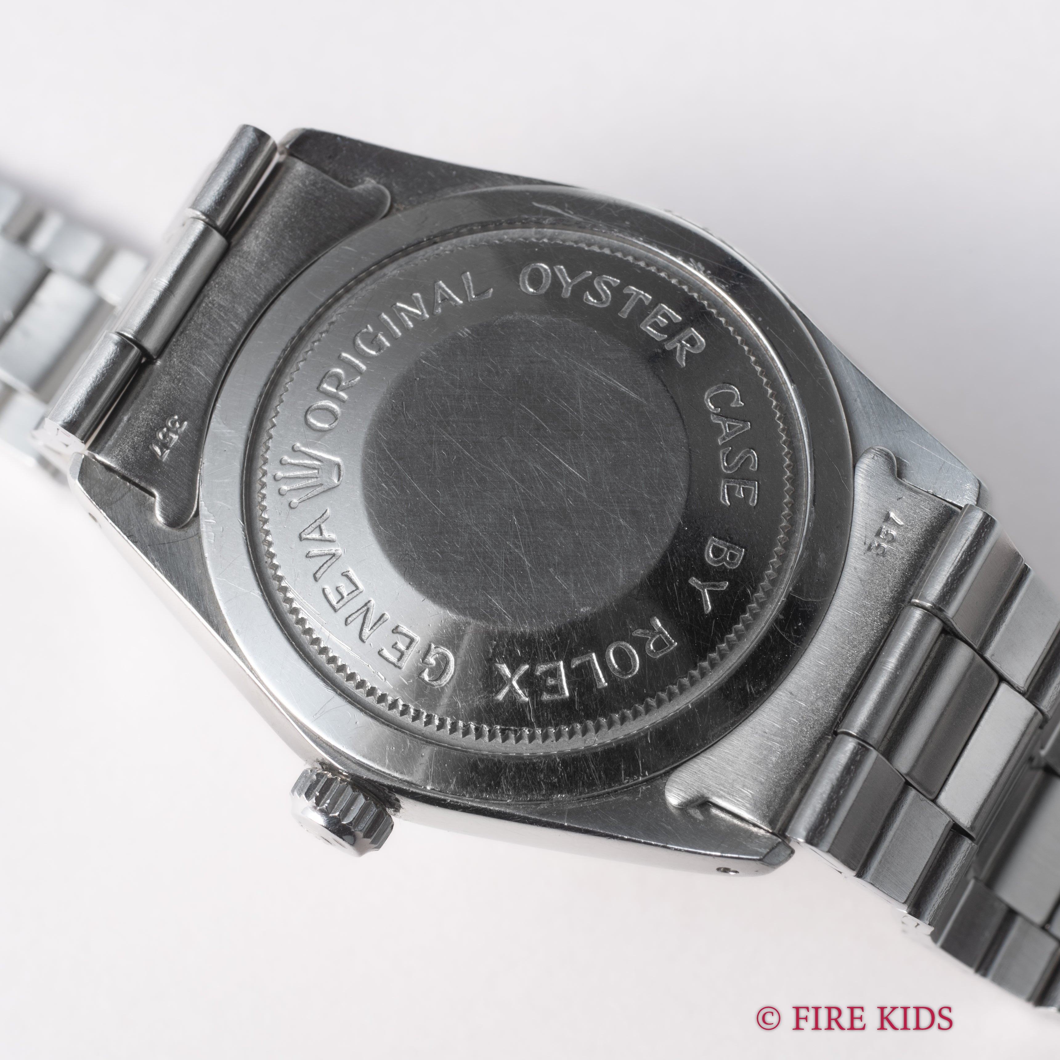 チューダー プリンスオイスターデイト 小バラ 1968年製 Ref.7990/4 王冠リューズ 自動巻き