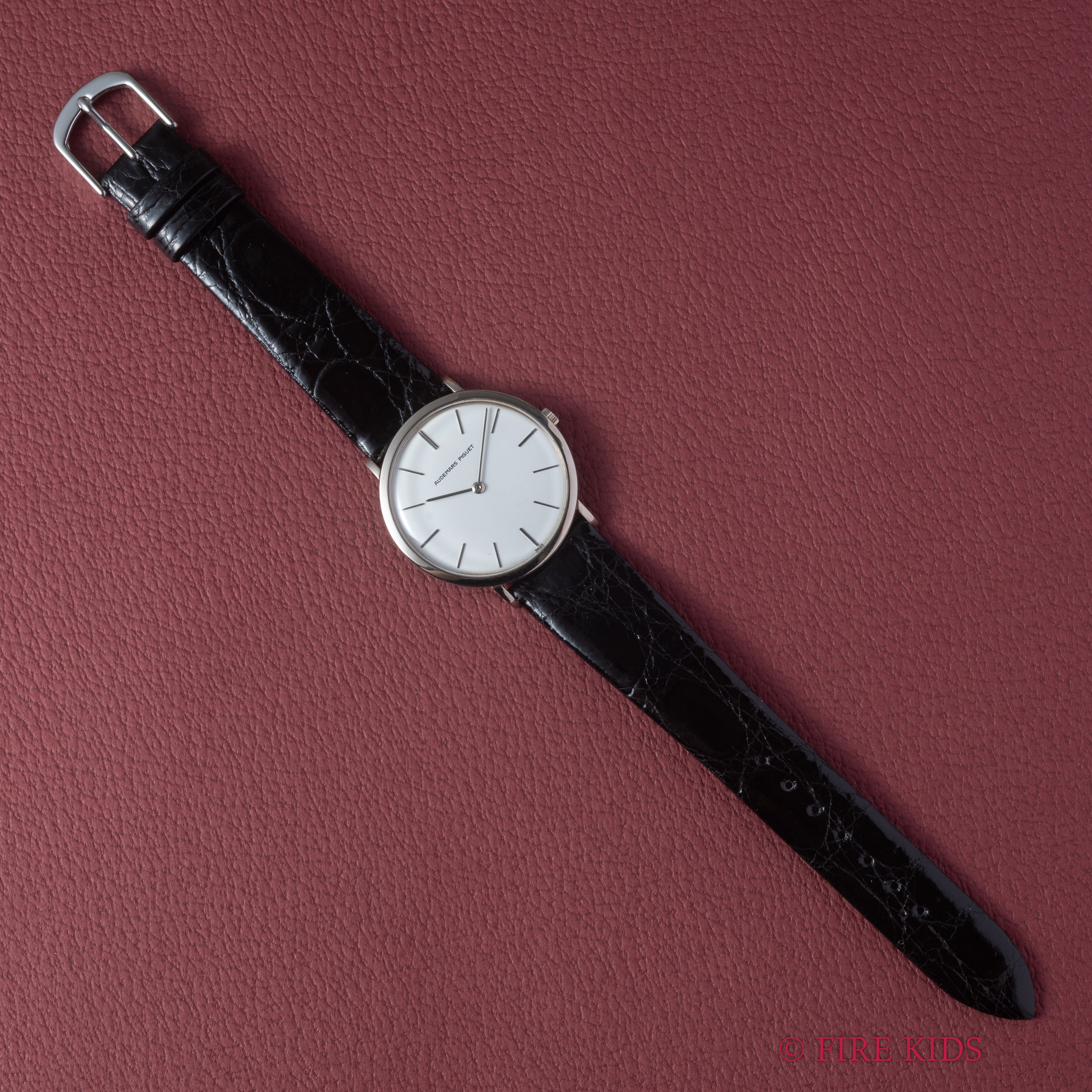 オーデマ・ピゲ 18金無垢ホワイトゴールドケース エクストラフラット 1970年代製