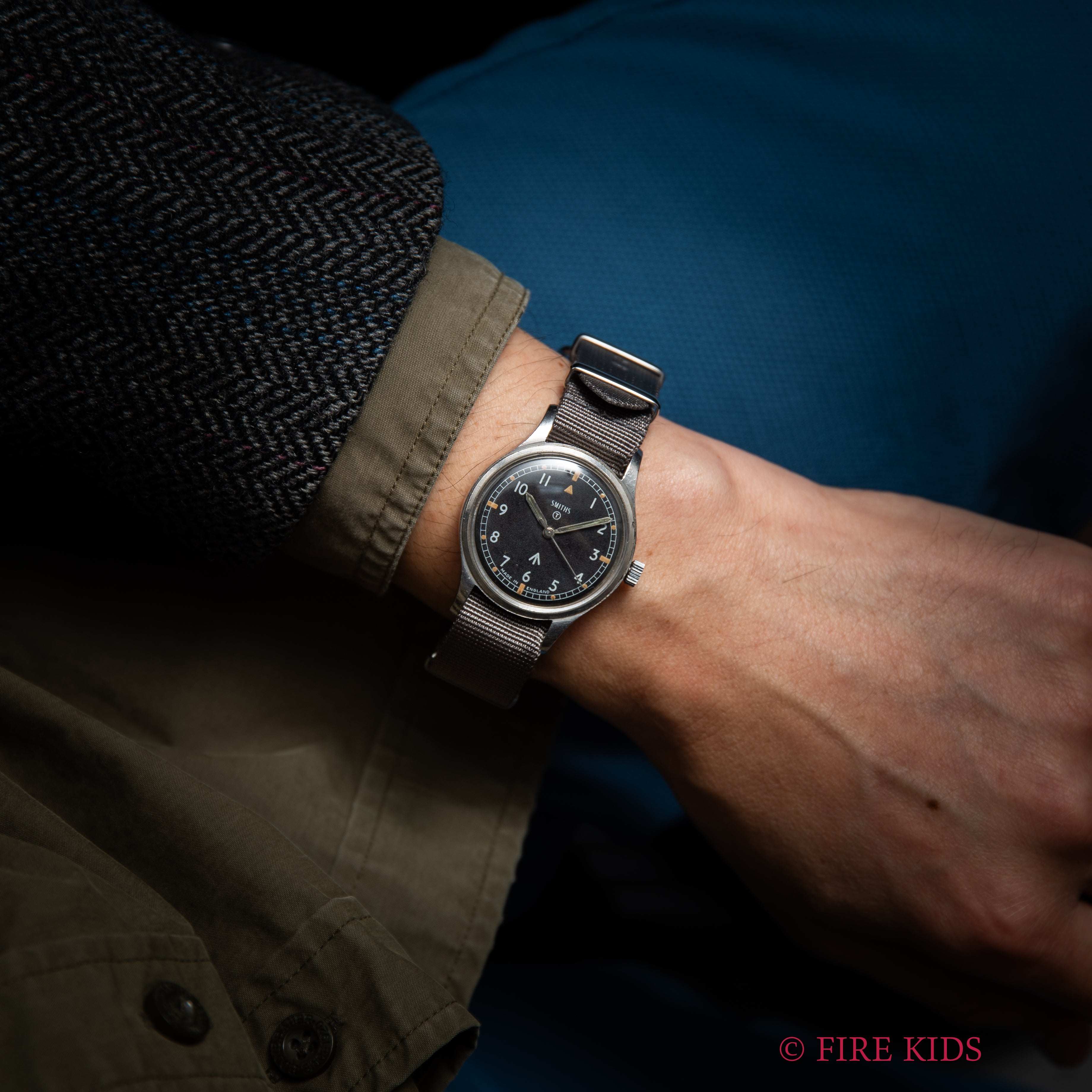 スミス ブロードアロー イギリス軍用時計 1968年製 イングランド製 W10/6645-99-961-4045