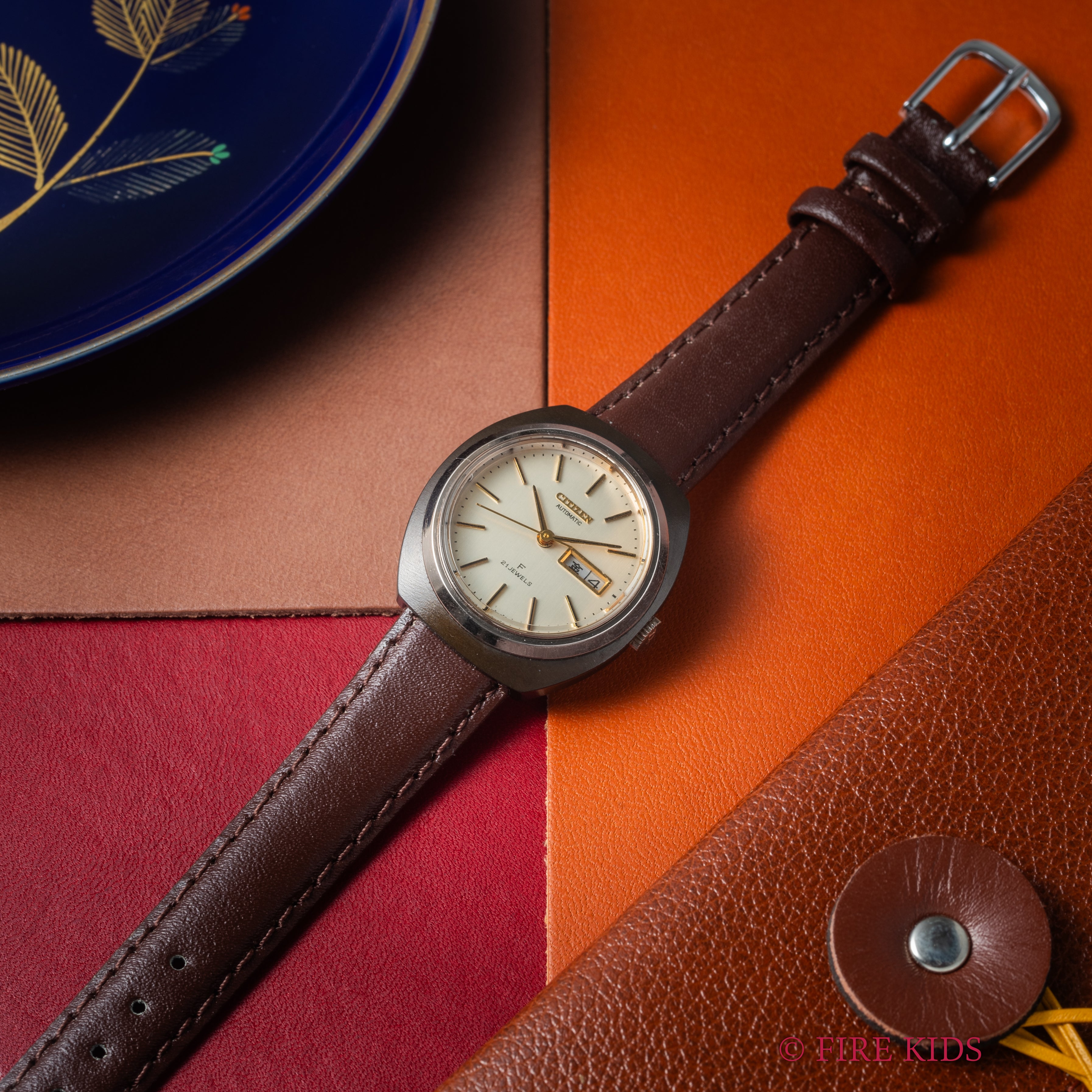 シチズン コスモスター 自動巻き 1976年製 レディース  ブラッキーケース