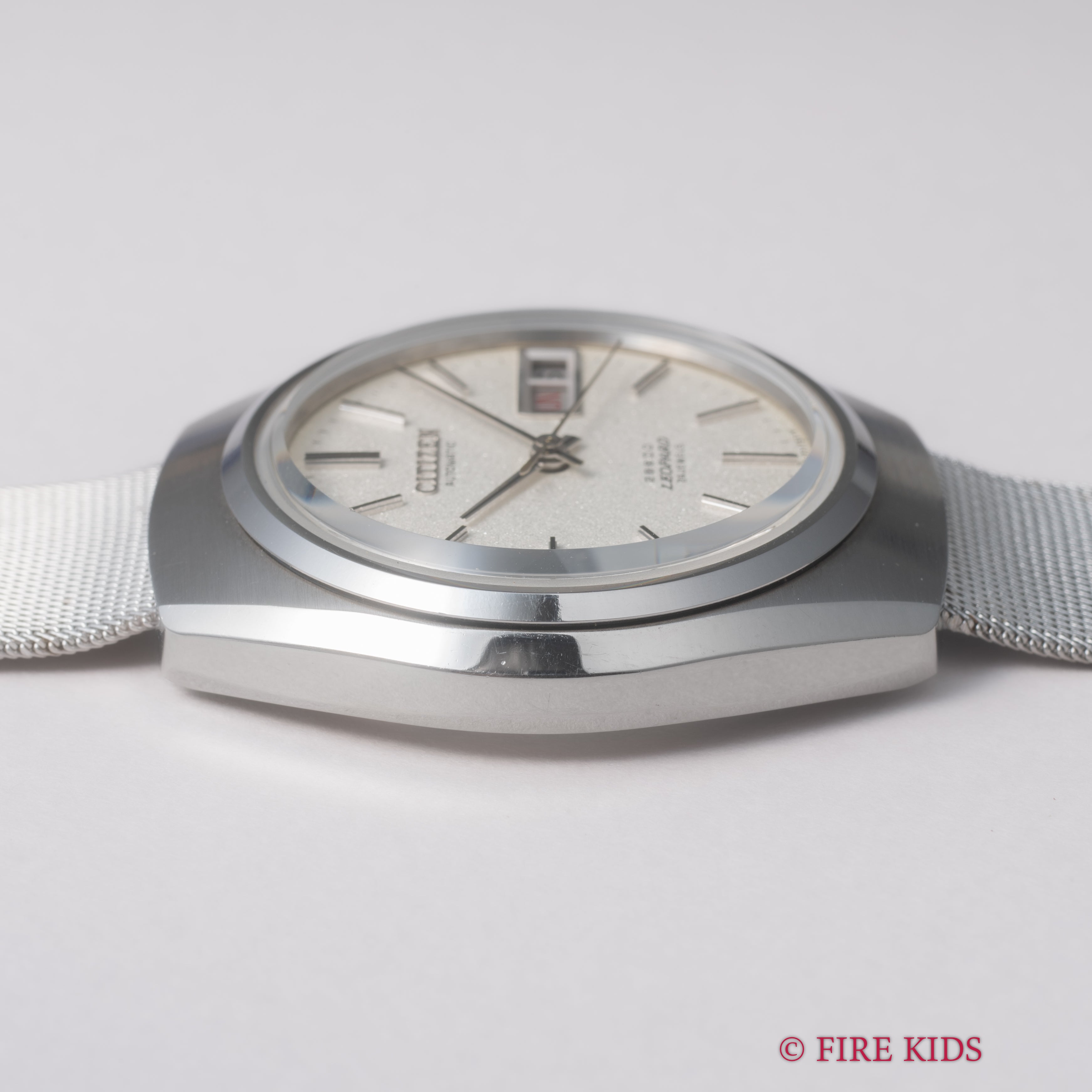 シチズン レオパール28800 スノーホワイトダイヤル 1973年製 Ref.4-77093-K ハイビート自動巻