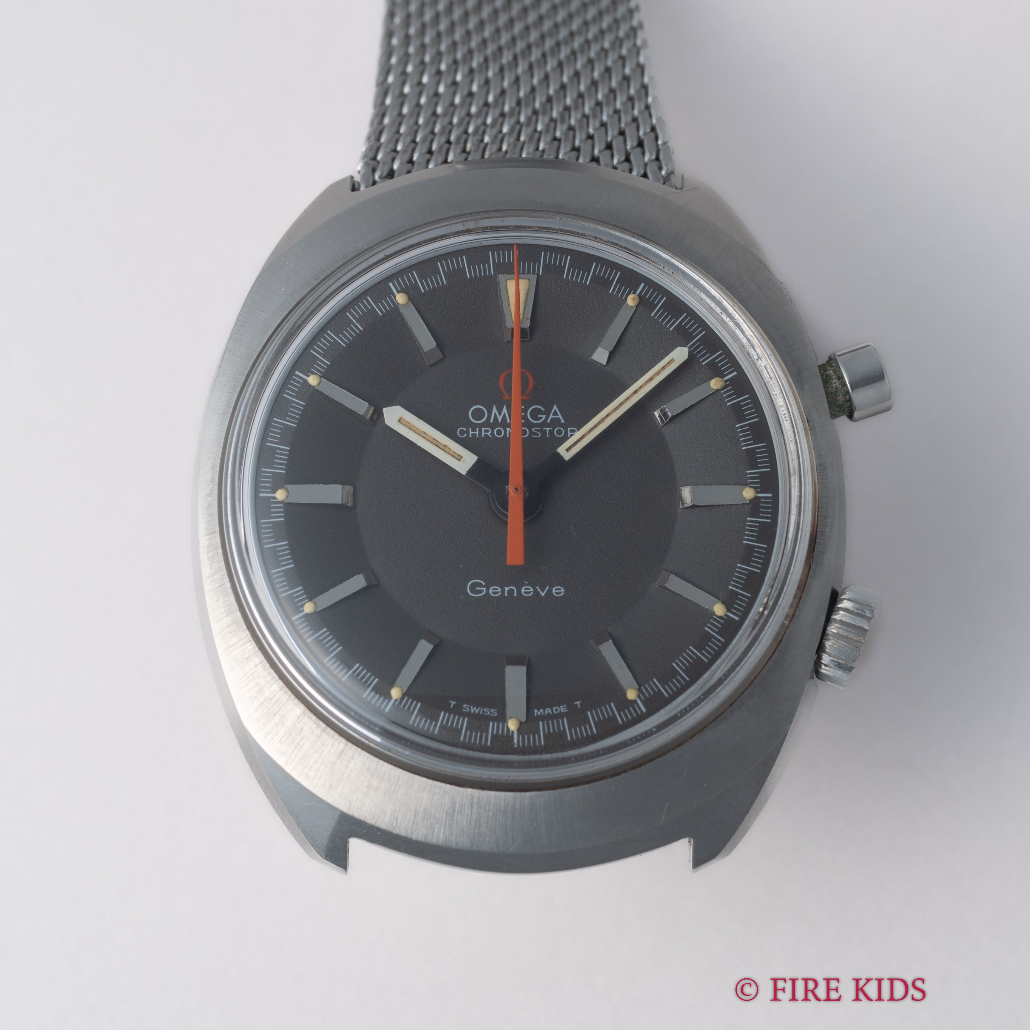 オメガ クロノストップ 1968年製 Ref.145.009 手巻 Cal.865 純正メッシュブレス