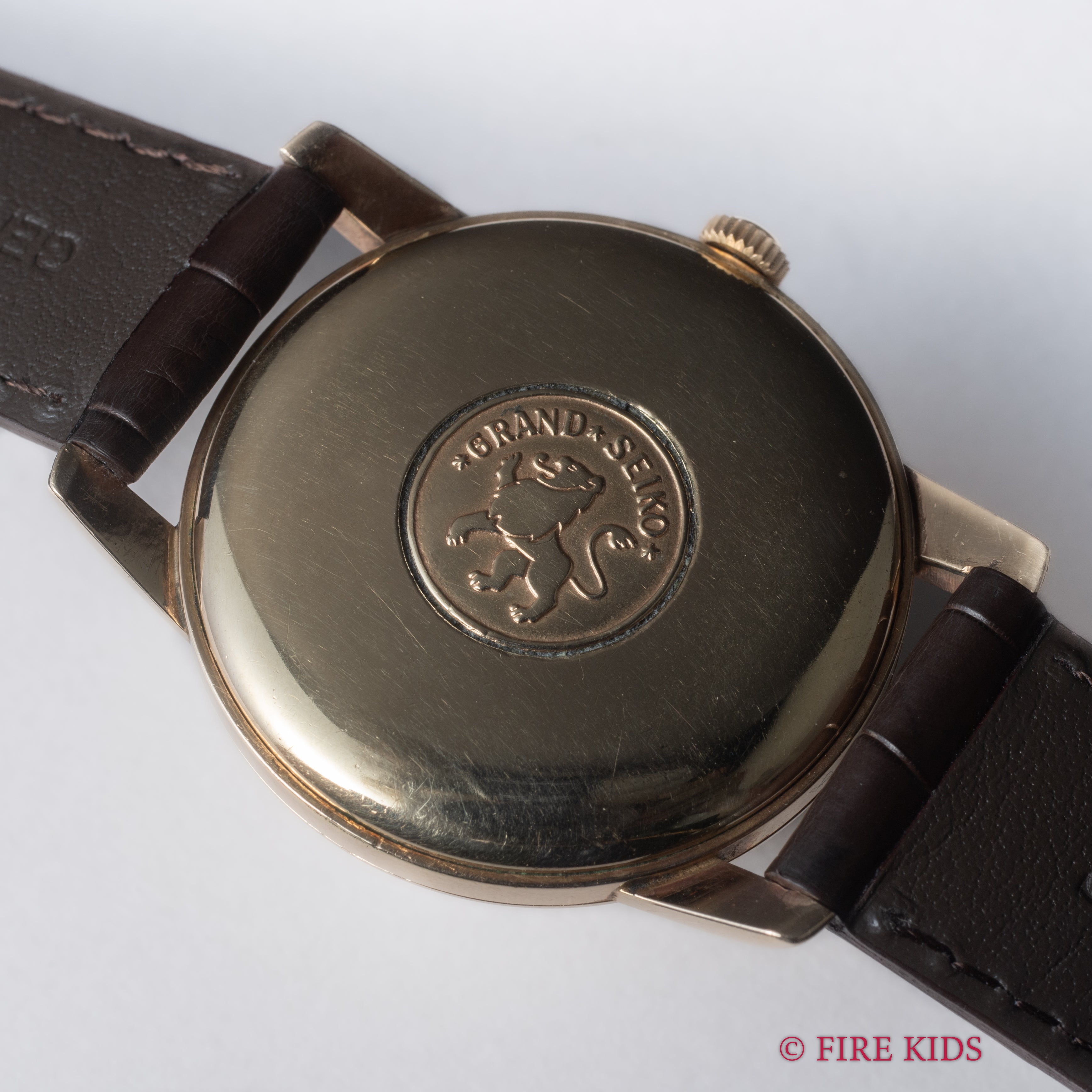 グランドセイコー ファーストモデル 1960年製 Ref.J14070GS 彫文字盤 Cal.3180 箱、タグ、歩度証明書付き