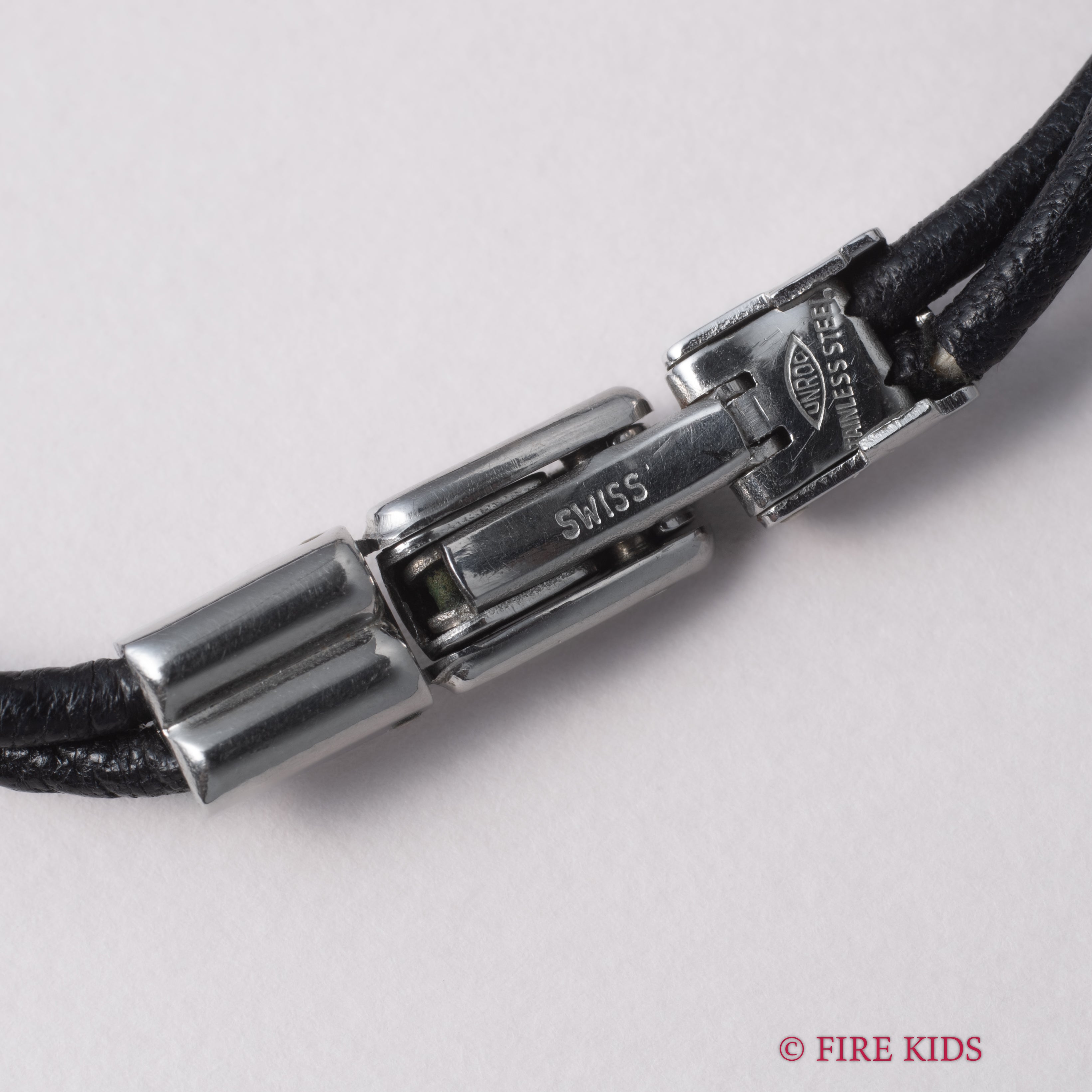 オメガ 18金無垢ホワイトゴールド ダイヤベゼル レディースドレスウォッチ 1961年製 バックワインド 手巻