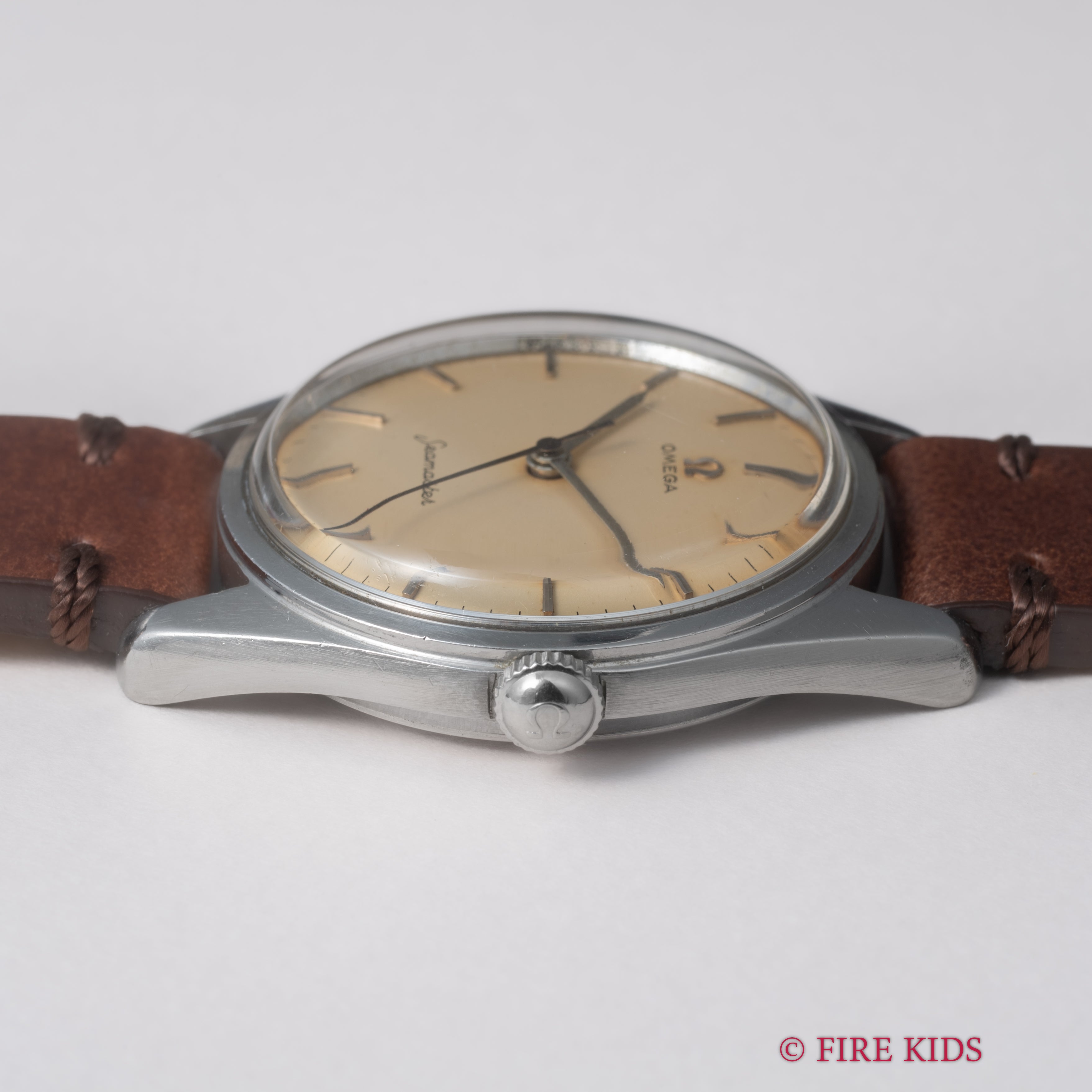 オメガ シーマスター Ref.2996-4SC 1960年製 Cal.285 手巻き 30㎜キャリバー ランチェロケース