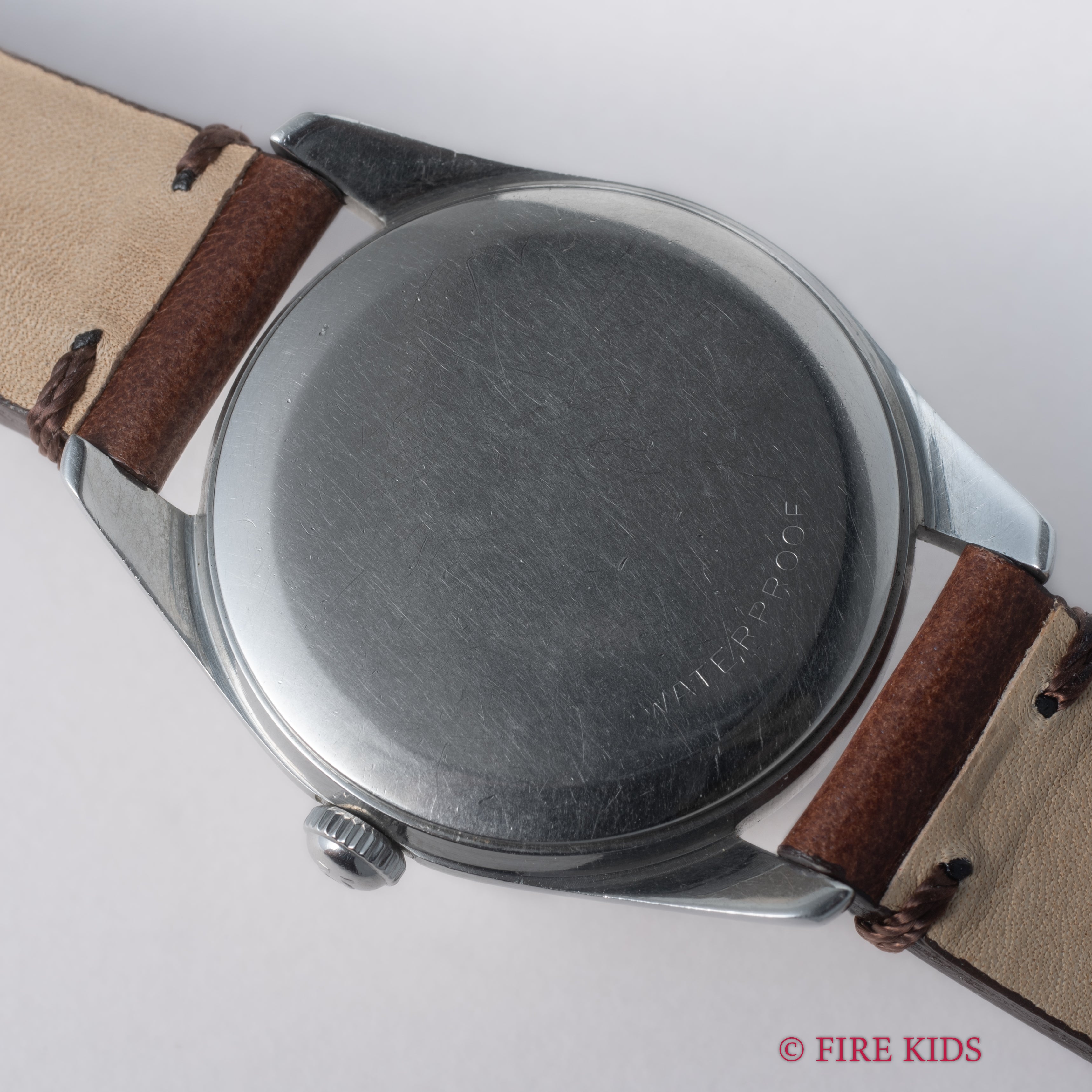 オメガ シーマスター Ref.2996-4SC 1960年製 Cal.285 手巻き 30㎜キャリバー ランチェロケース