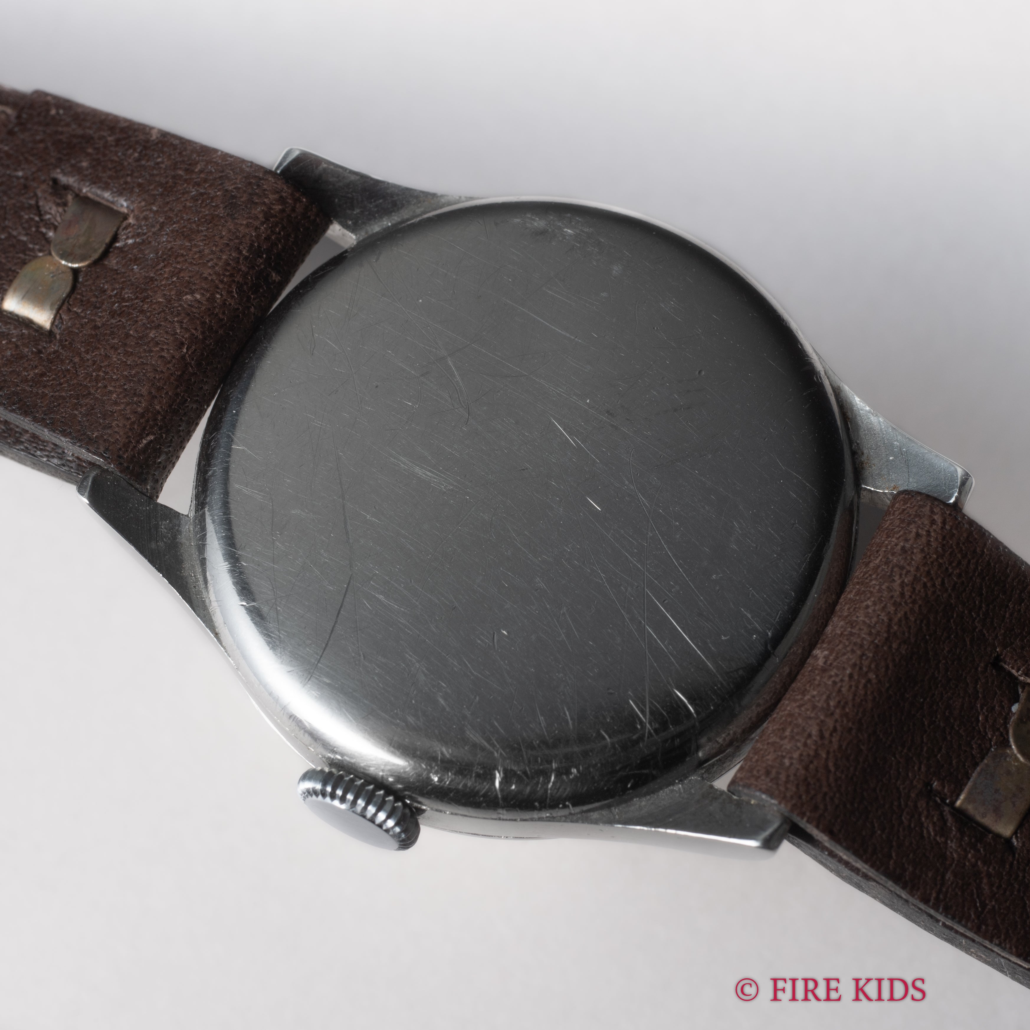 オメガ セクターダイヤル 1939年製 スモールセコンド 手巻 Cal.26.5S0BT2