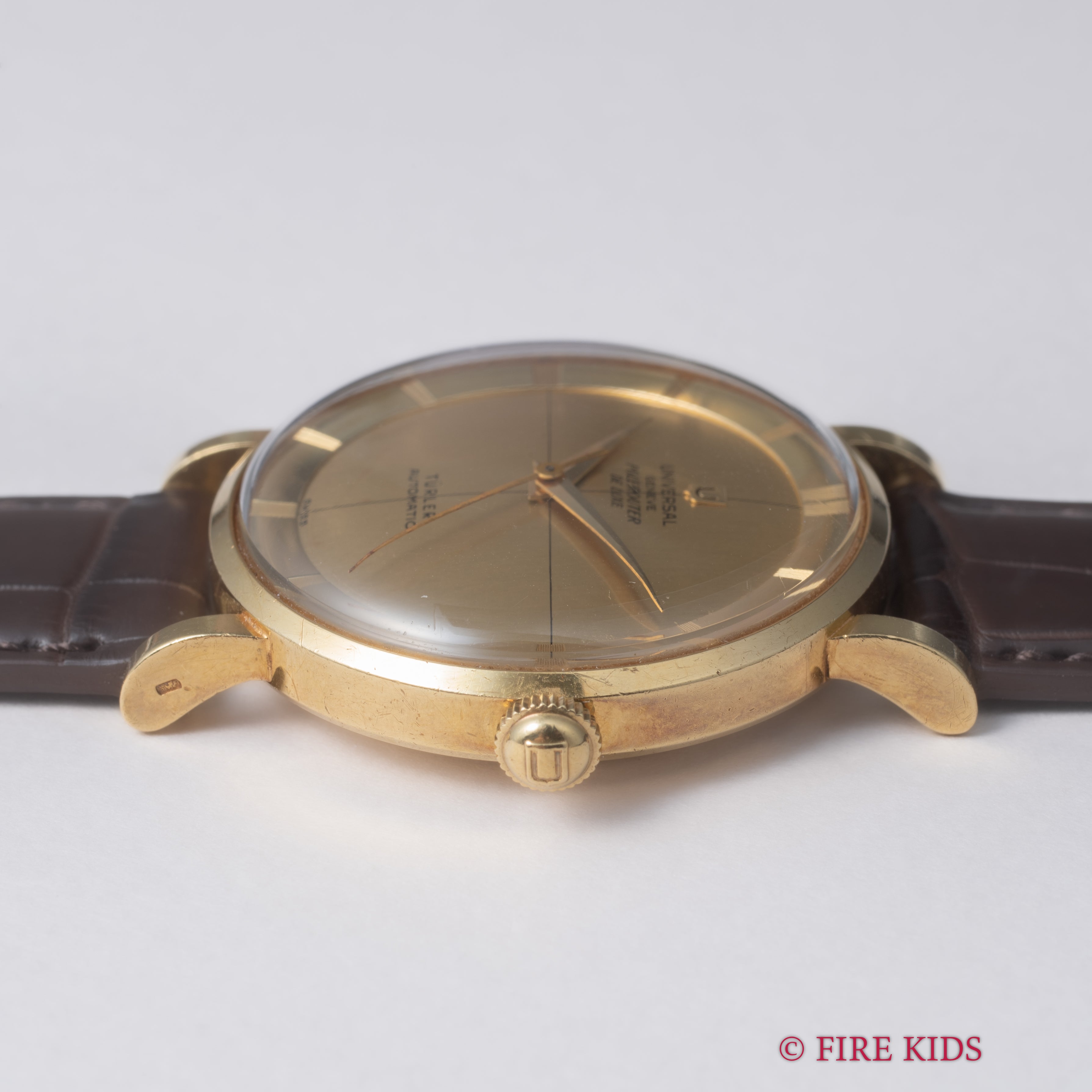 ユニバーサル・ジュネーブ 18金無垢ポールルーター デラックス 1950年代製 自動巻 Cal.138SS