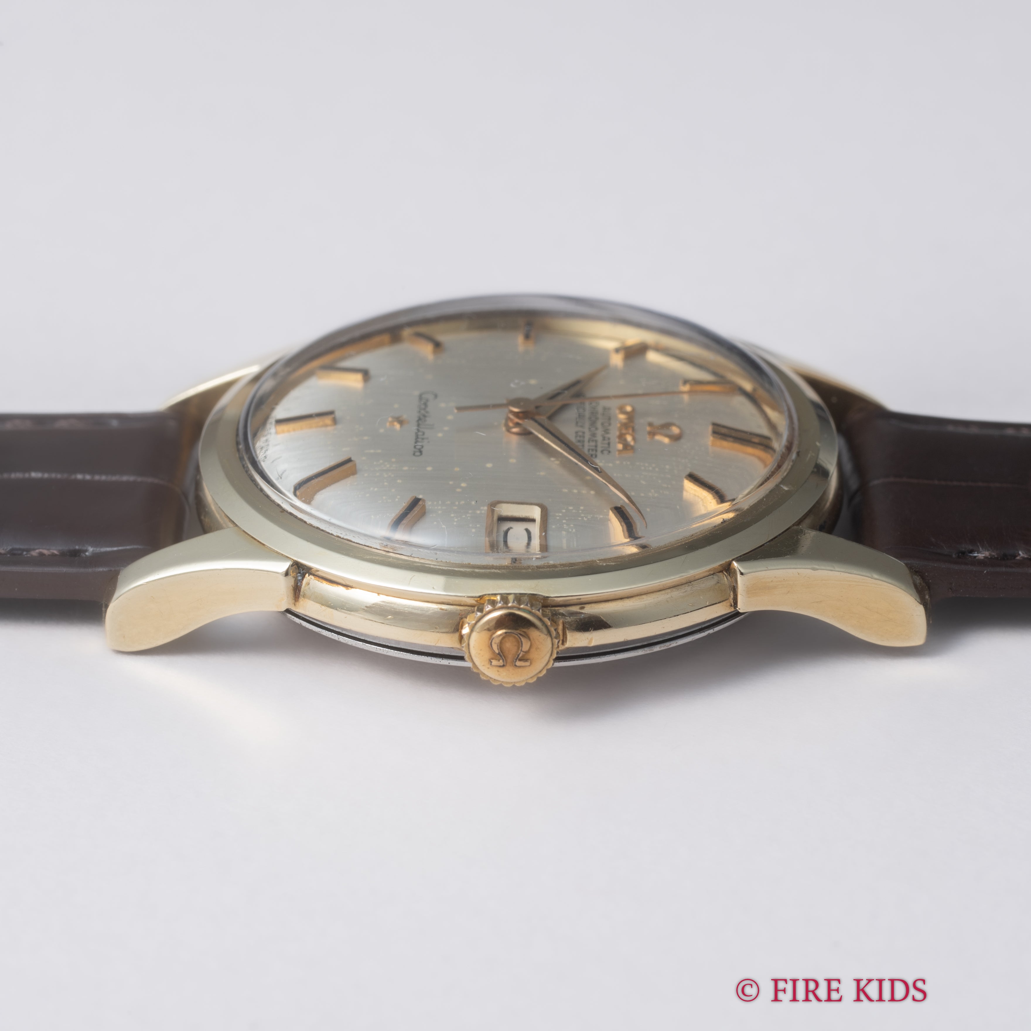 オメガ コンステレーション 1963年製 トップゴールドケース 自動巻クロノメーター Cal.561