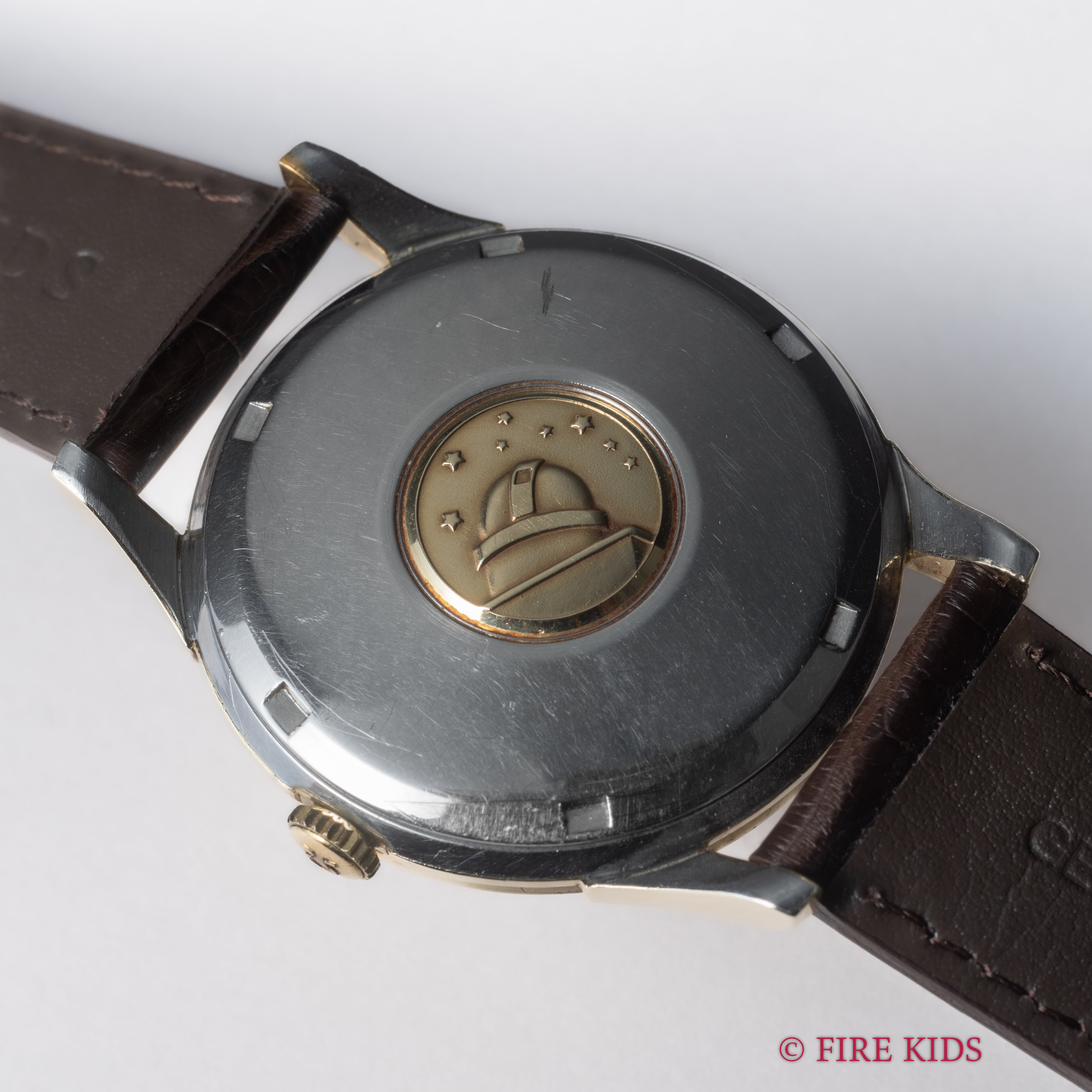 オメガ コンステレーション 1963年製 トップゴールドケース 自動巻クロノメーター Cal.561