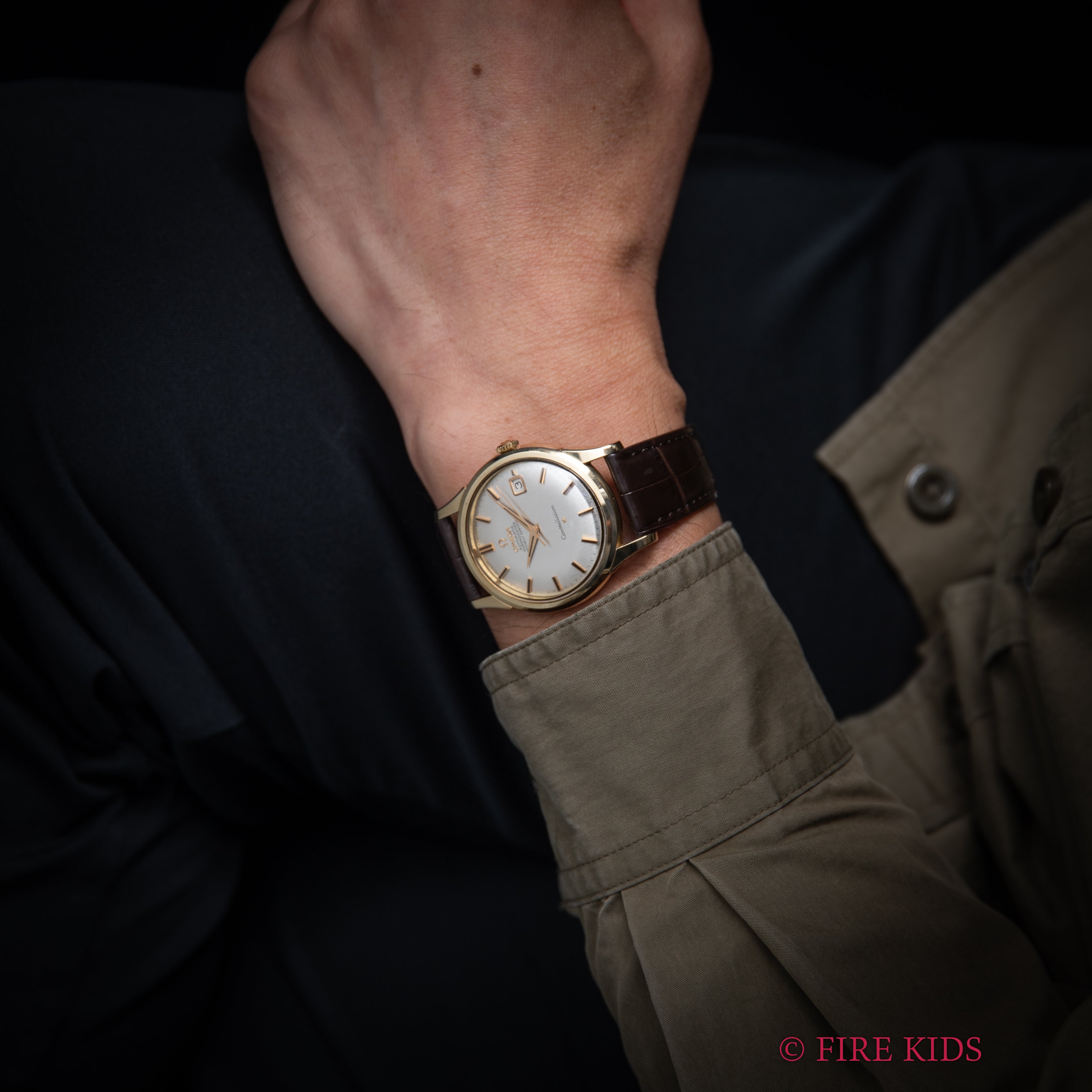 オメガ コンステレーション 1963年製 トップゴールドケース 自動巻クロノメーター Cal.561