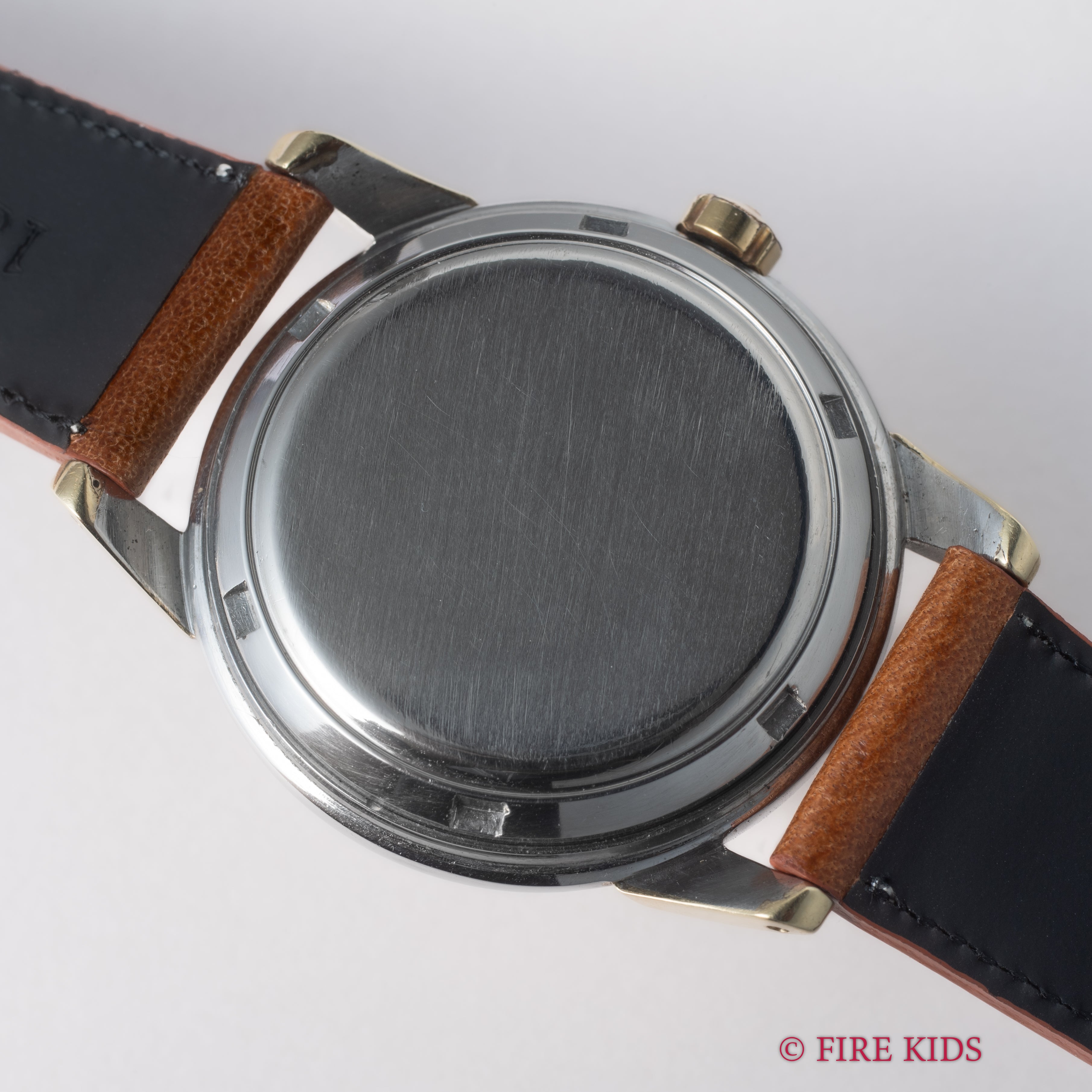 オメガ シーマスター カレンダー ハーフローター トップゴールド 1950年製 Ref.2627-21SC アイボリーダイヤル