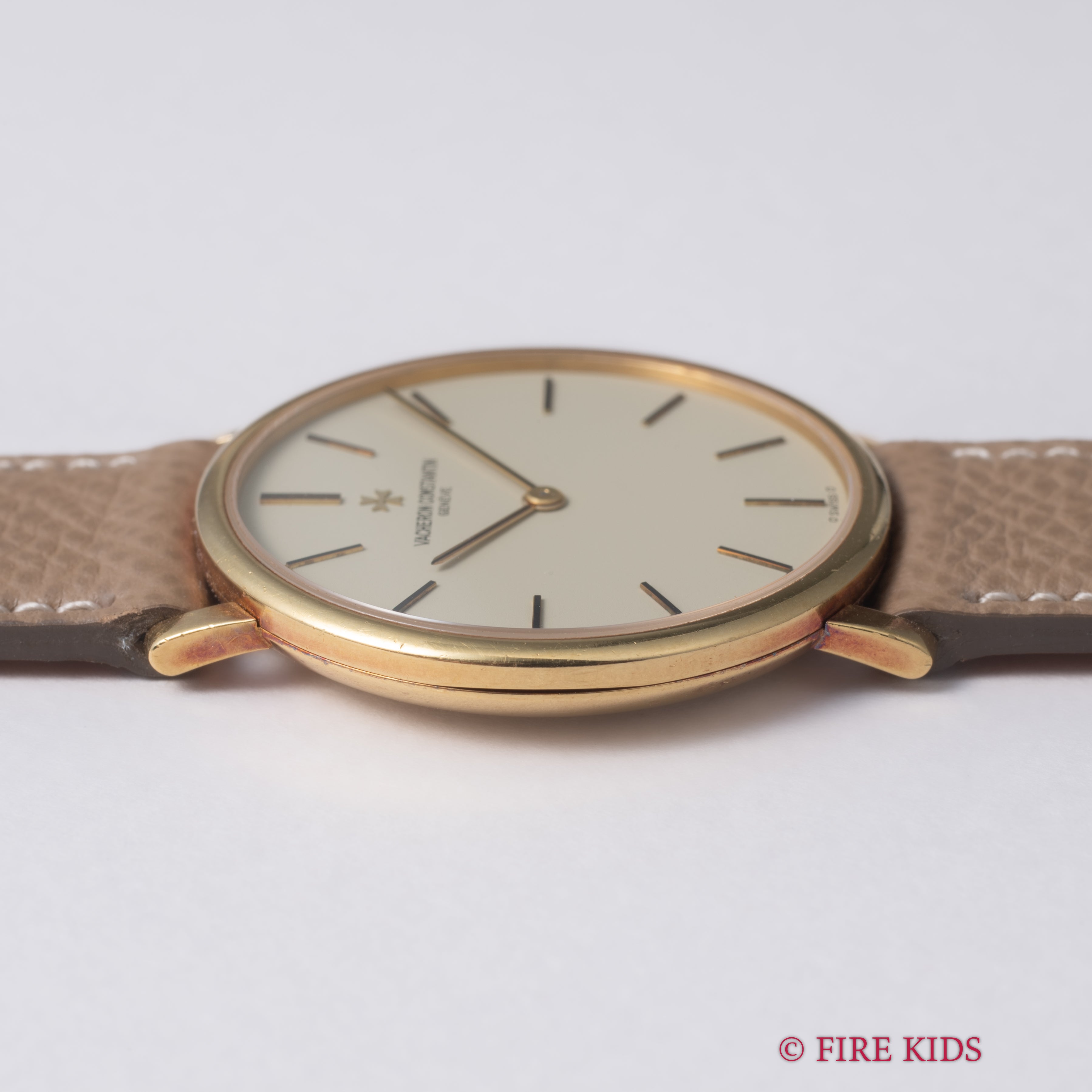 ヴァシュロンコンスタンタン 18金無垢エッセンシャル 1990年代製 Ref.39039-2 エクストラフラット 手巻き