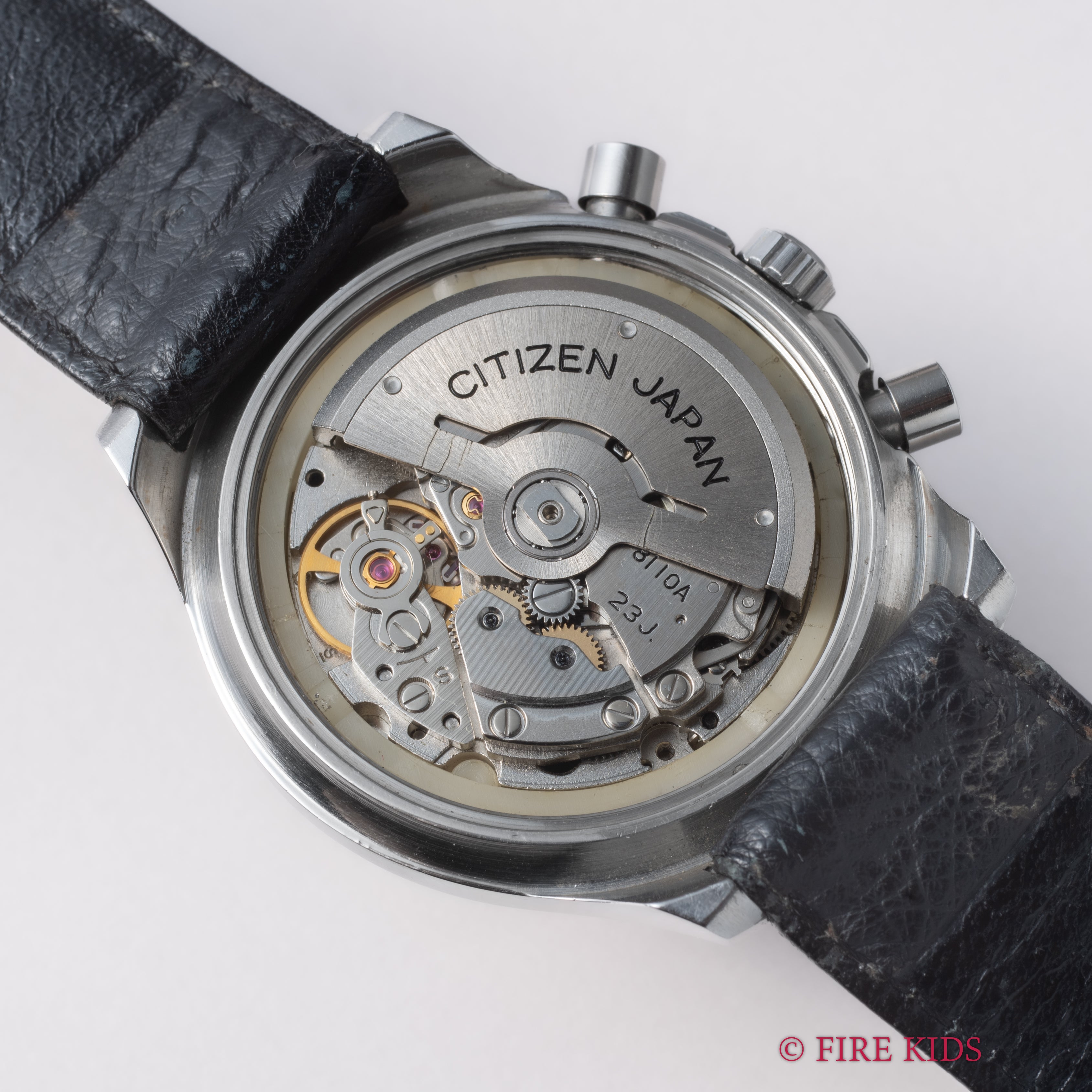 シチズン チャレンジタイマー 1975年製 パンダダイヤル 自動巻きクロノグラフ 純正革ベルト