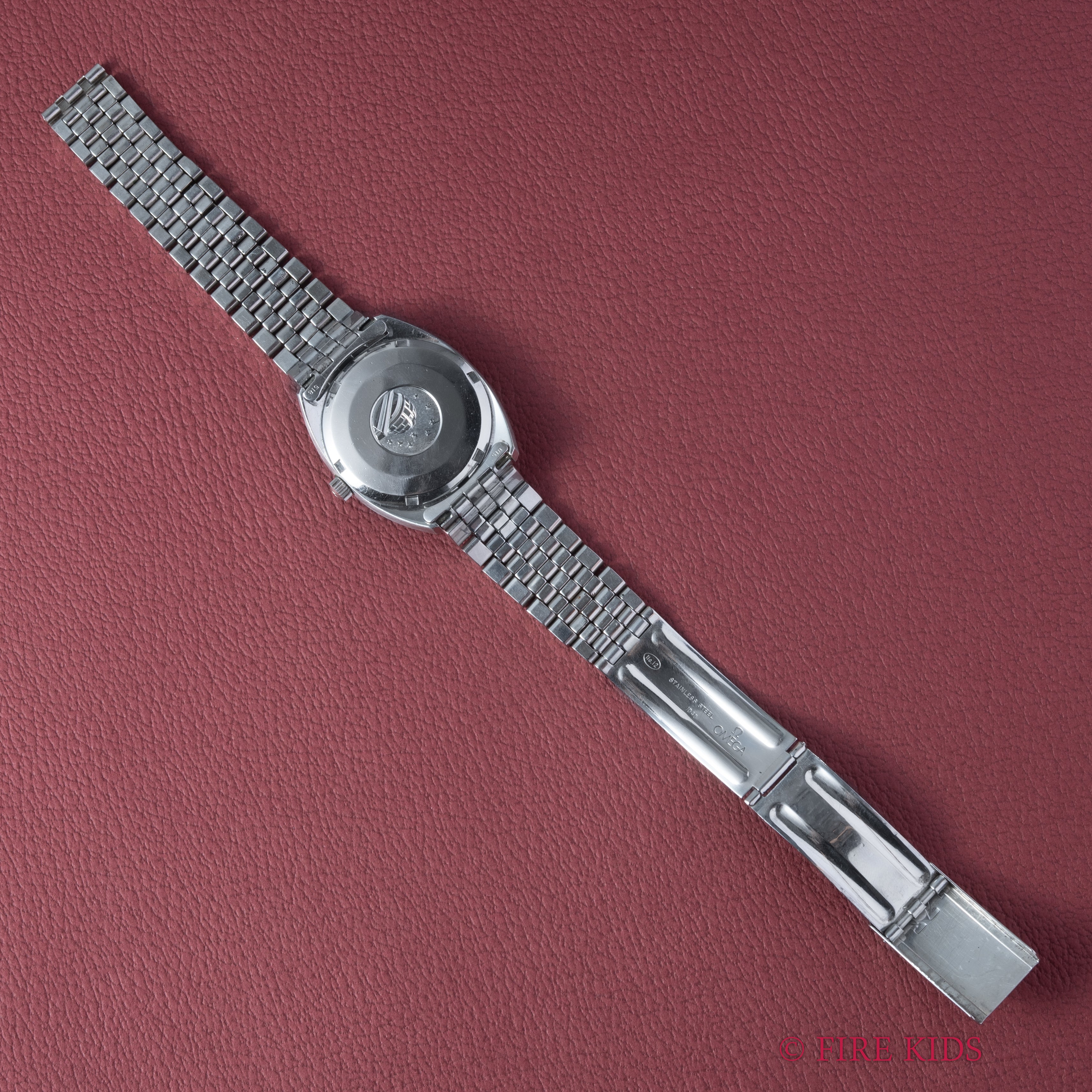 オメガ コンステレーション 1969年製 Ref.168.017SP ジェンタ前期型 リネンダイヤル クロノメーター自動巻 純正ブレス