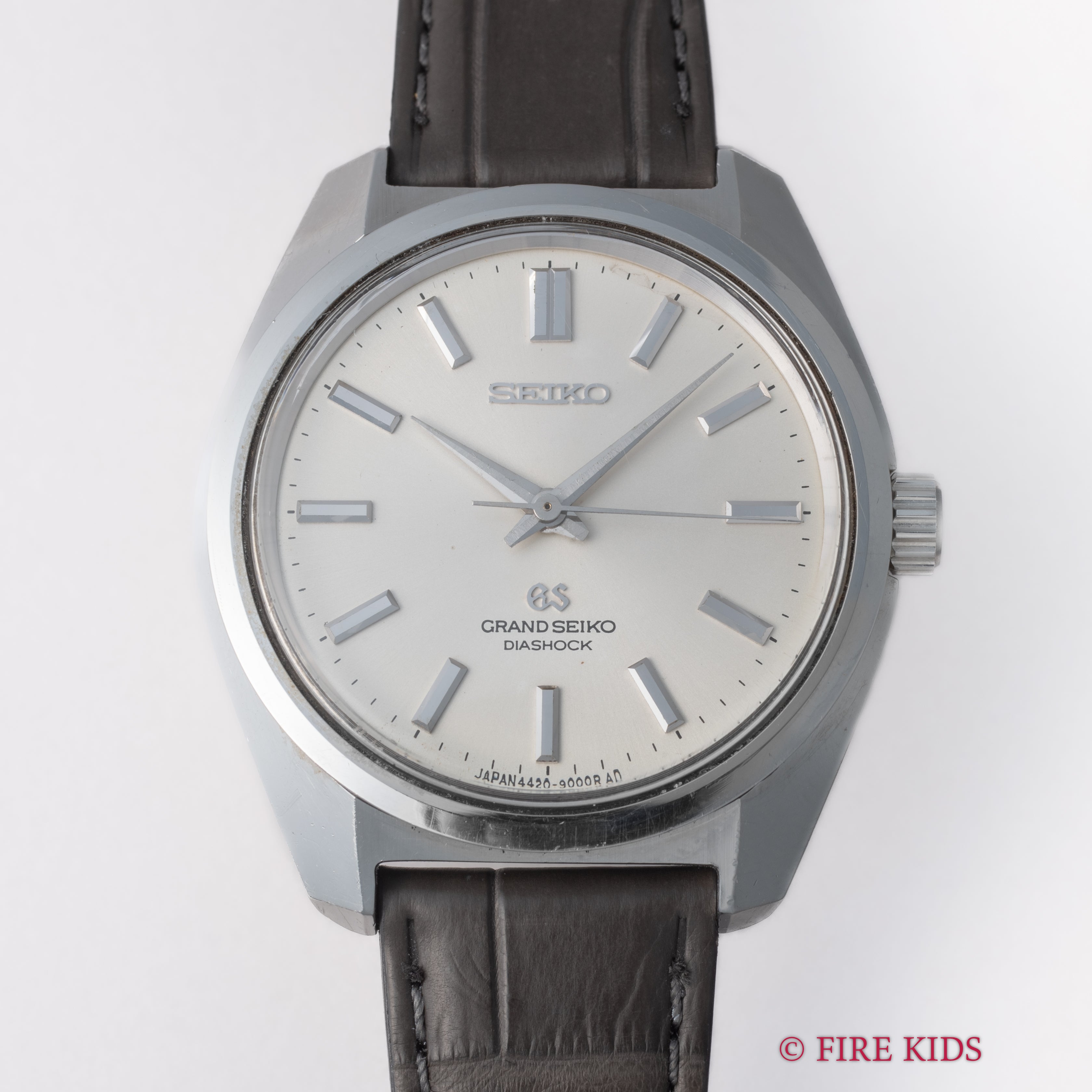 グランドセイコー 手巻き 1966年製 44GS後期 手巻 Ref.4420-9000 セイコースタイルケース