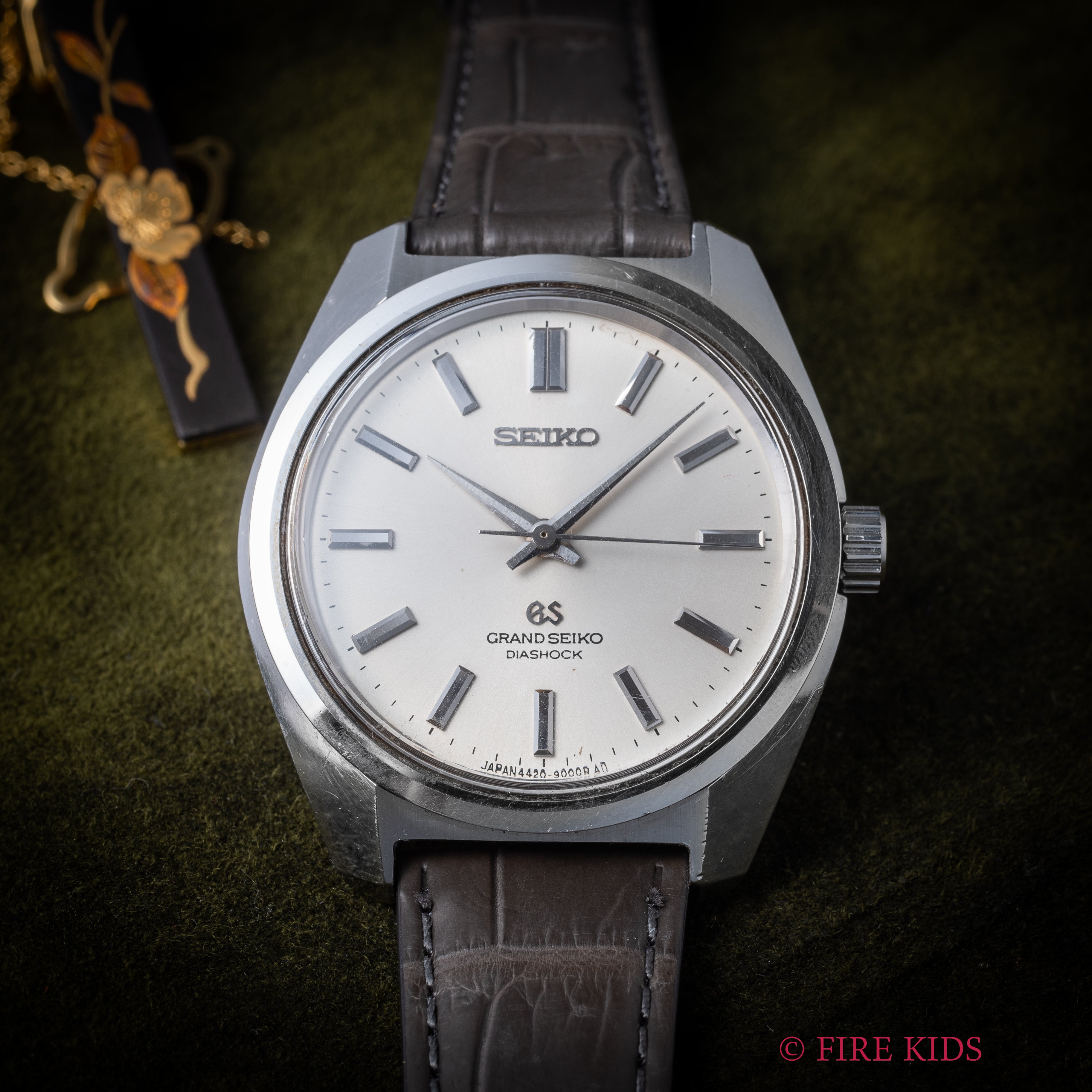 グランドセイコー 手巻き 1966年製 44GS後期 手巻 Ref.4420-9000 セイコースタイルケース