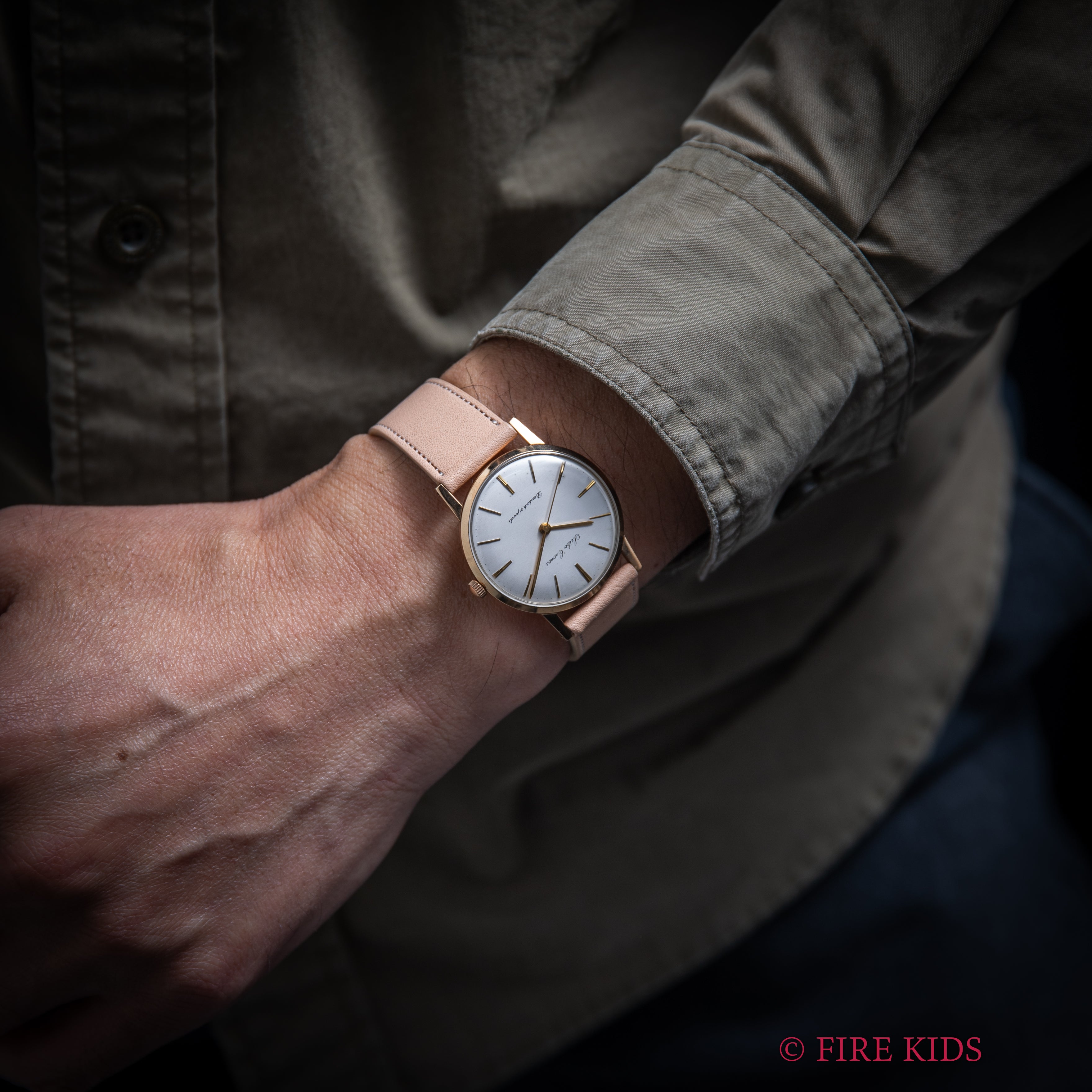 セイコー クロノス 未使用品 1959年製 オリジナル革ベルト タグ付き 21石手巻 14KGF