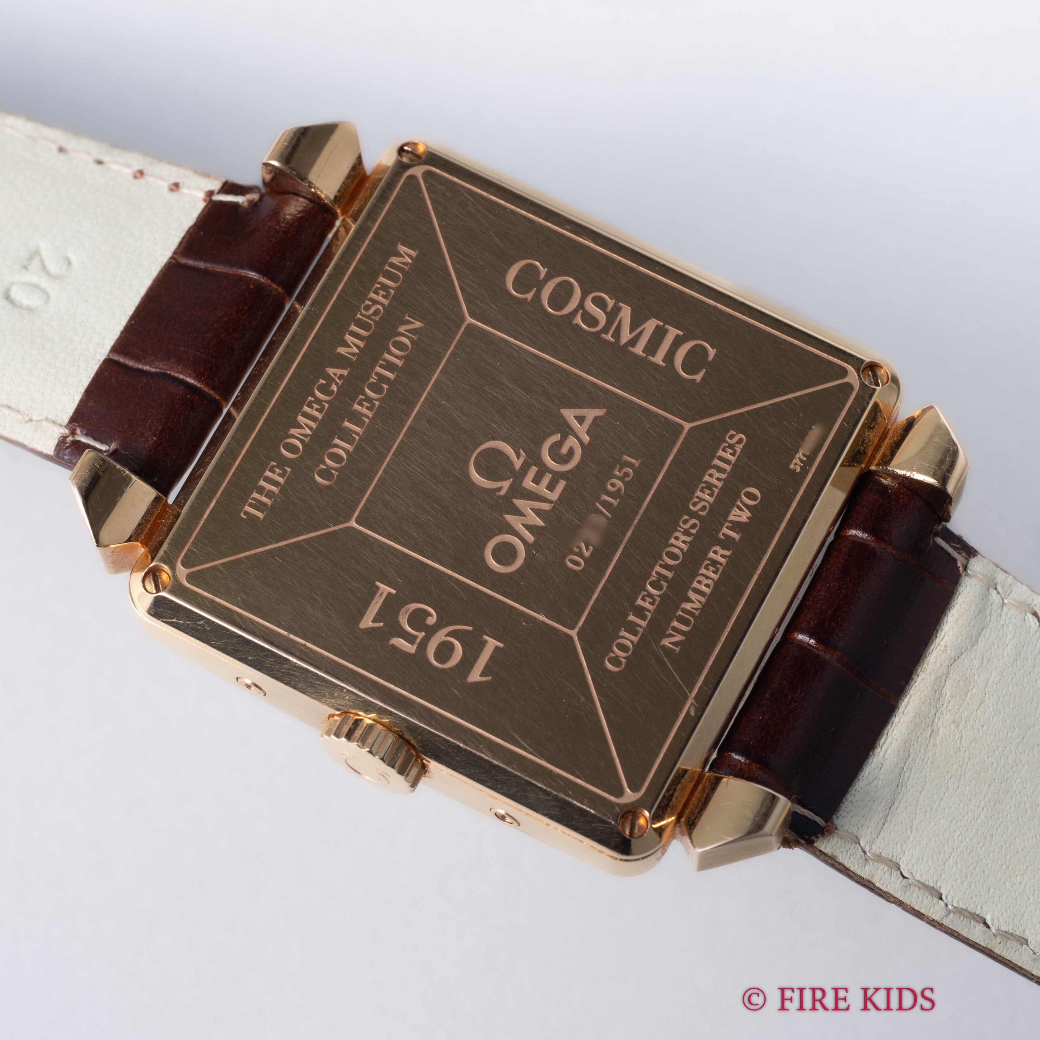 オメガ コスミック ミュージアム トリカレムーン 2002年製 1951本限定 18金無垢 Ref.57018003