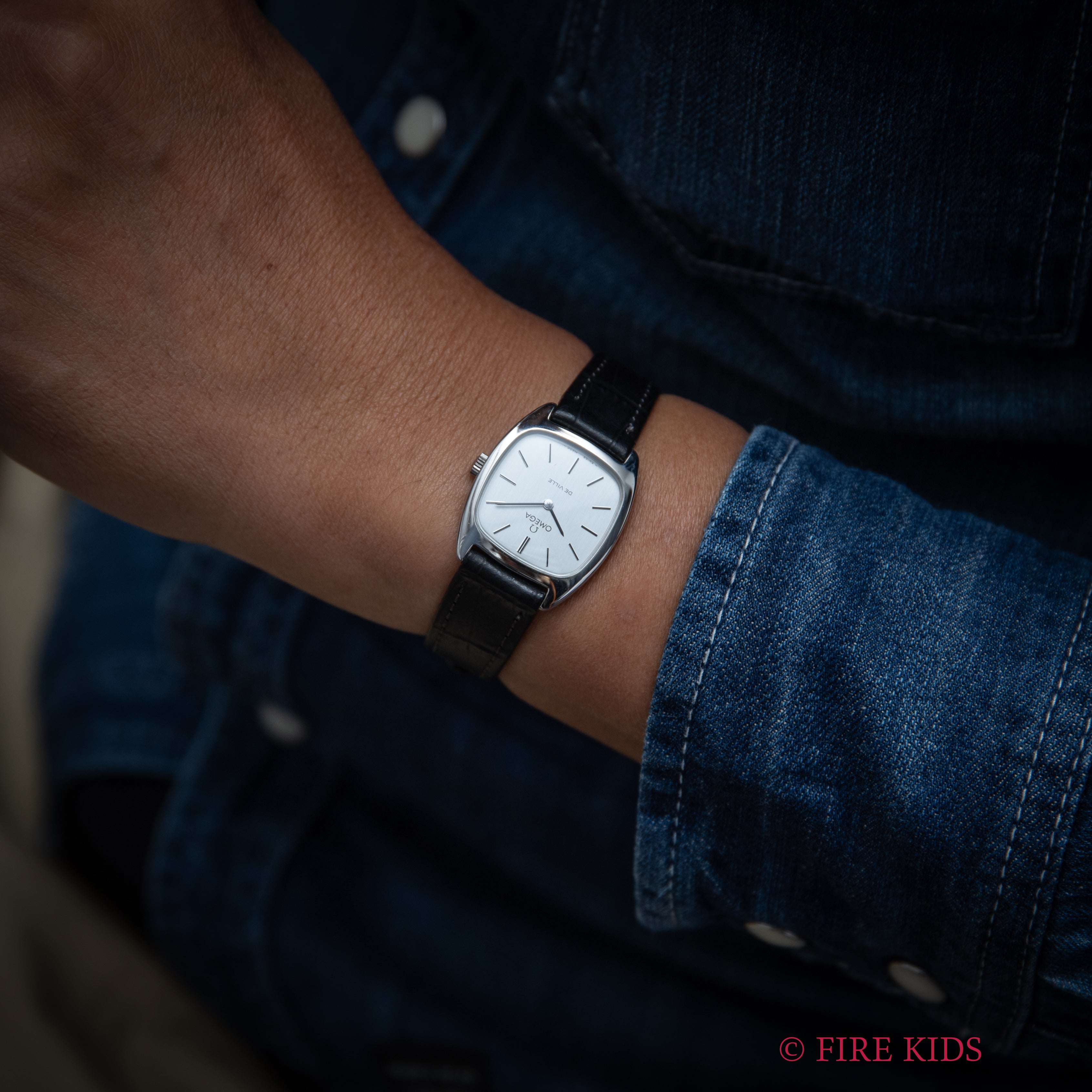 オメガ Ref.511 0531 デヴィル ボーイズサイズ 1978年製 手巻き 箱、純正尾錠付き