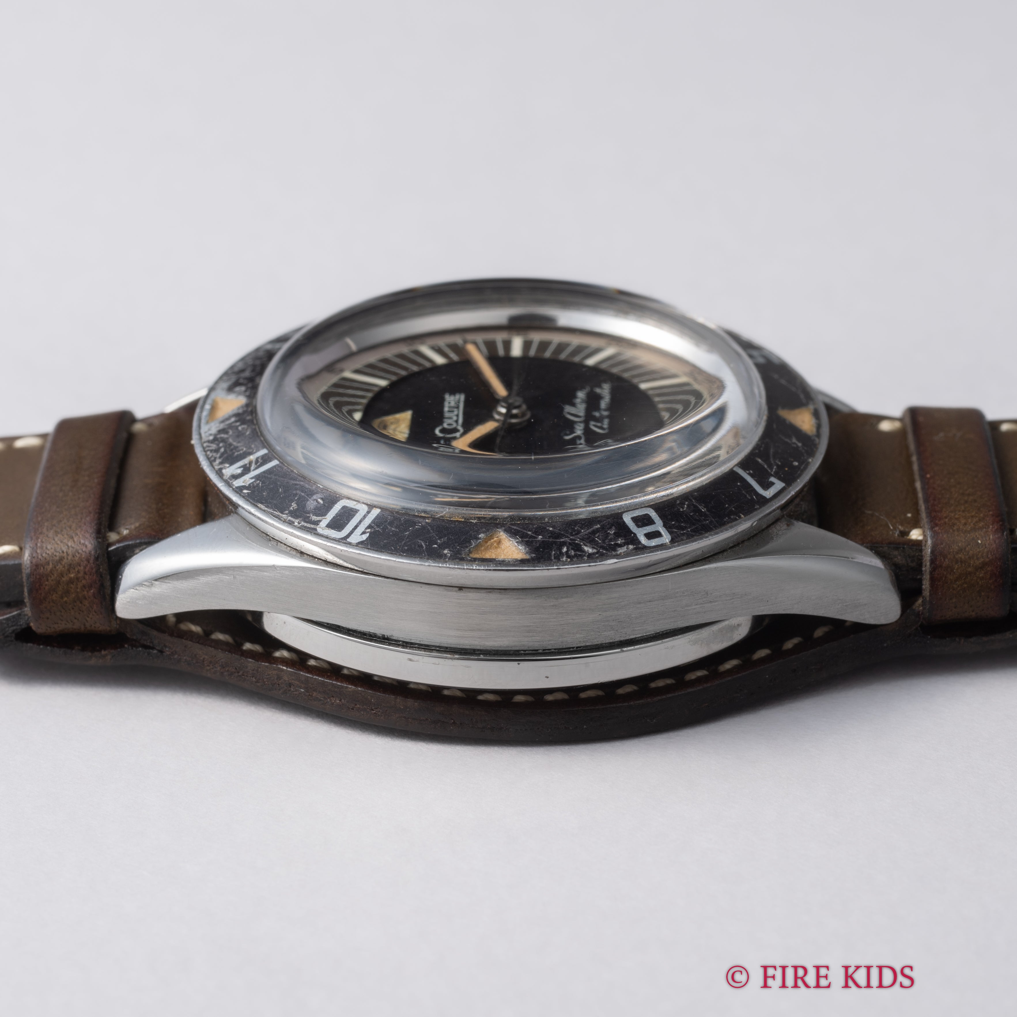 ルクルト ディープシーアラーム 1959年製 ジャガールクルトアーカイブ付き メモボックスダイバー 自動巻