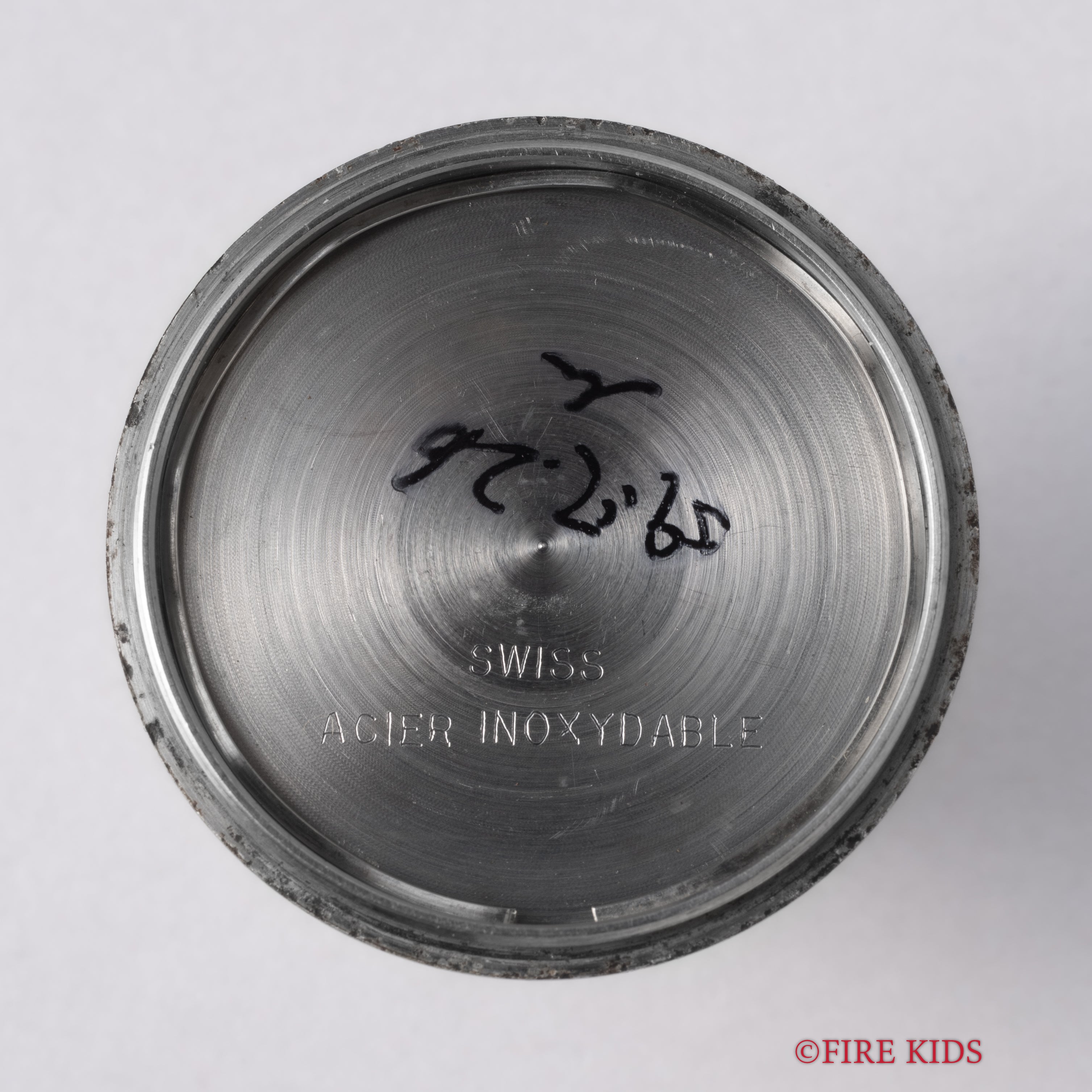 ユリスナルダン 1970年代製 自動巻き デイデイト トノーケース Cal.N11JB