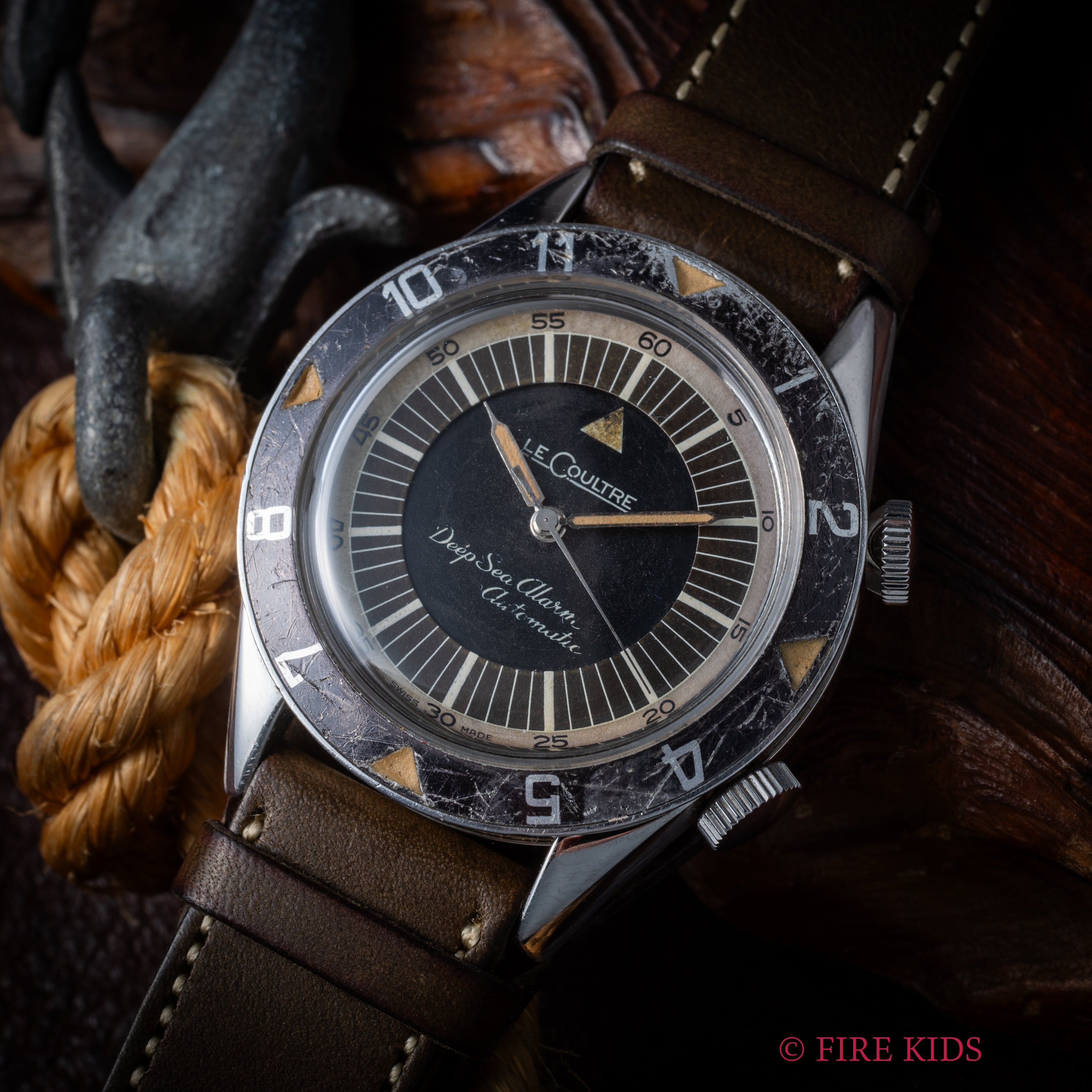 ルクルト ディープシーアラーム 1959年製 ジャガールクルトアーカイブ付き メモボックスダイバー 自動巻