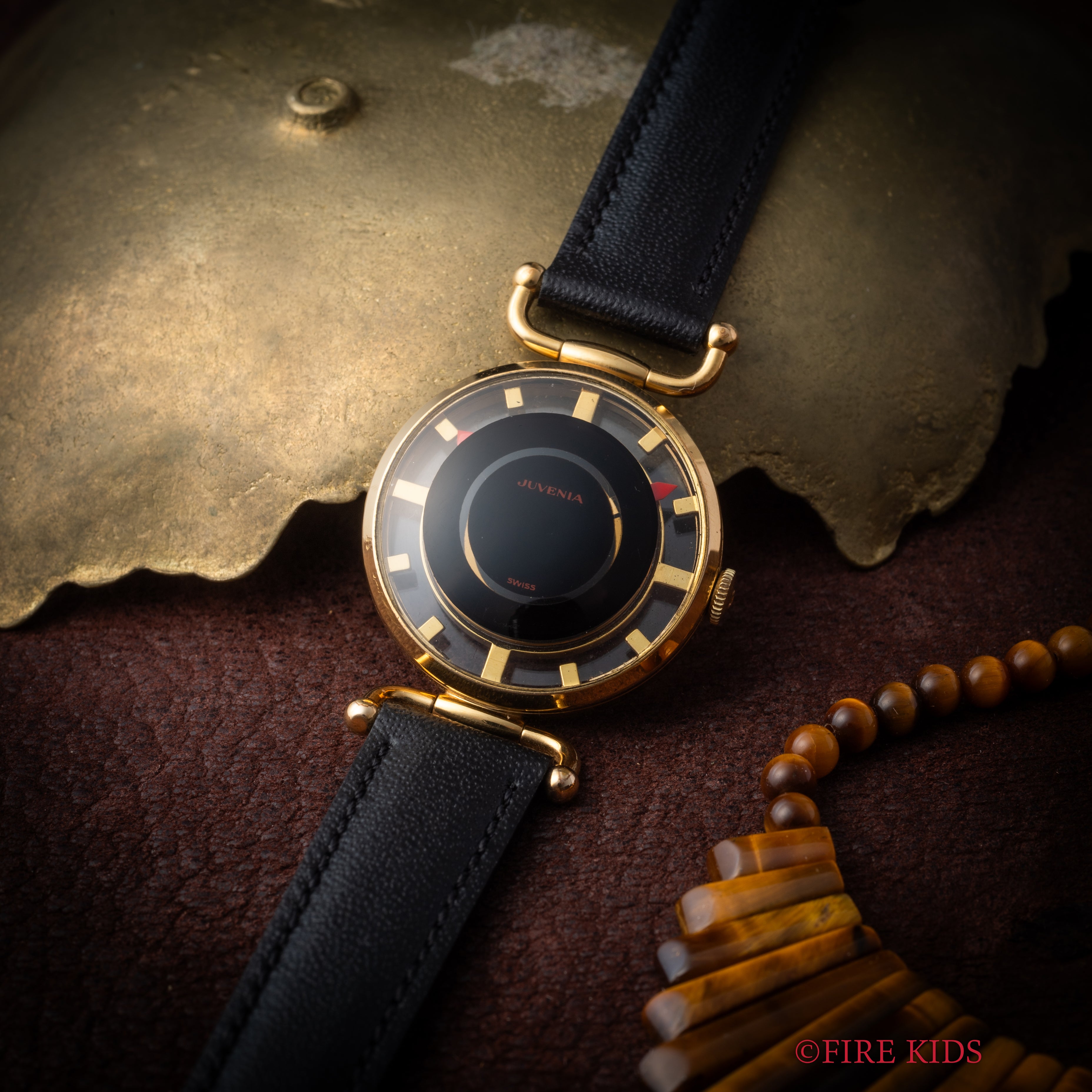 ジュベニア ミステリーダイアル 手巻き 1960年代製