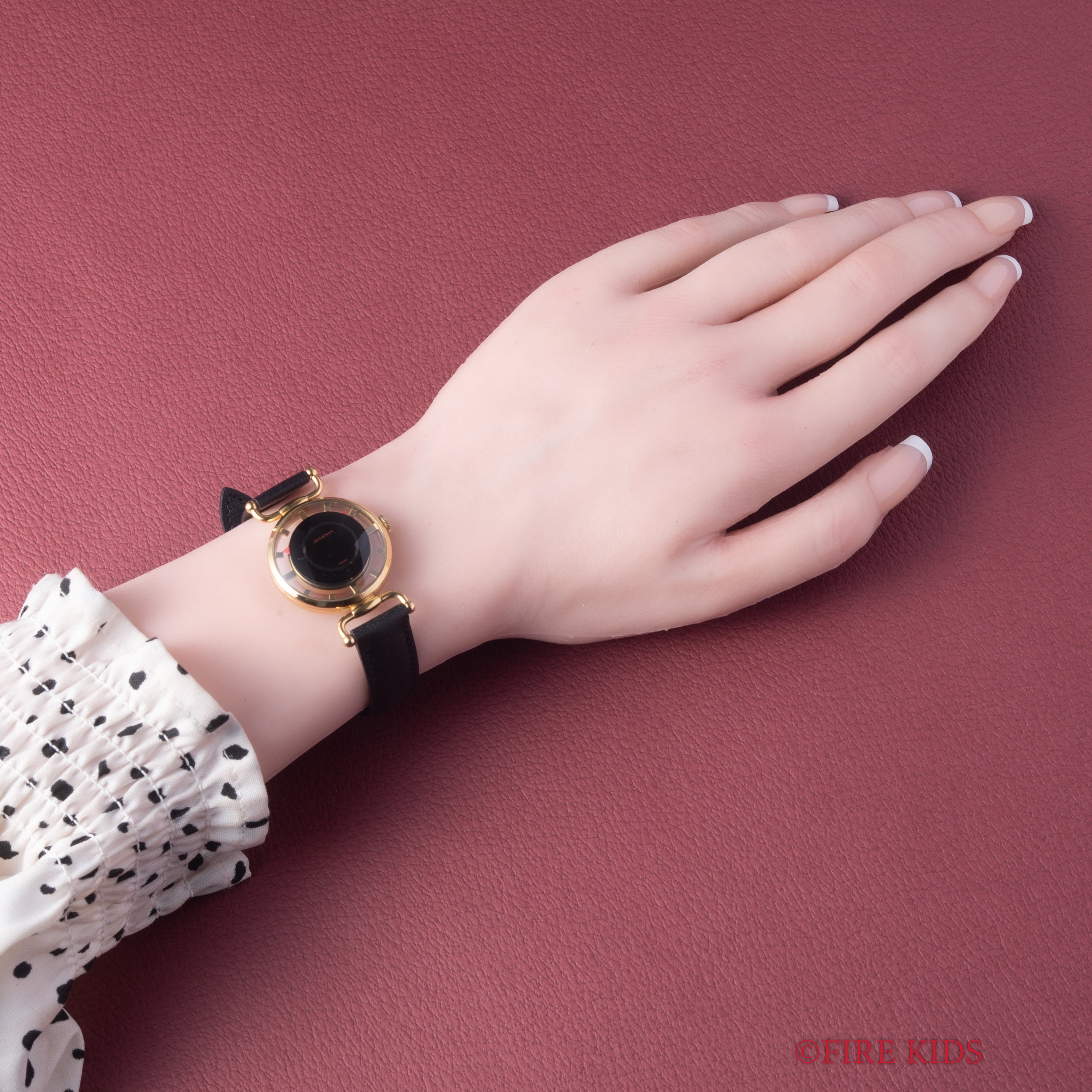 ジュベニア ミステリーダイアル 手巻き 1960年代製