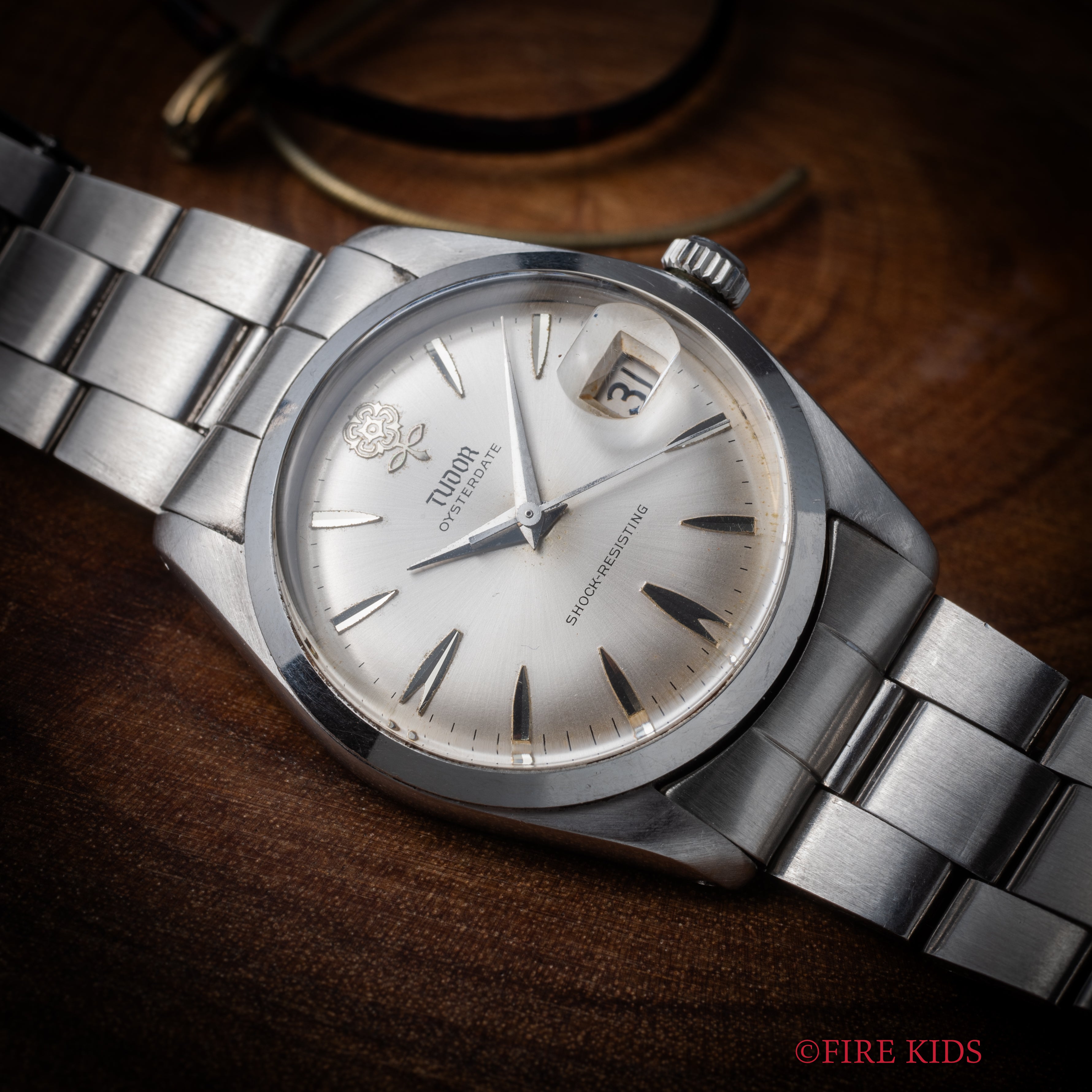 チューダー デカバラ オイスターデイト 1965年製 Ref.7962 シルバーダイヤル 純正巻きブレス付き