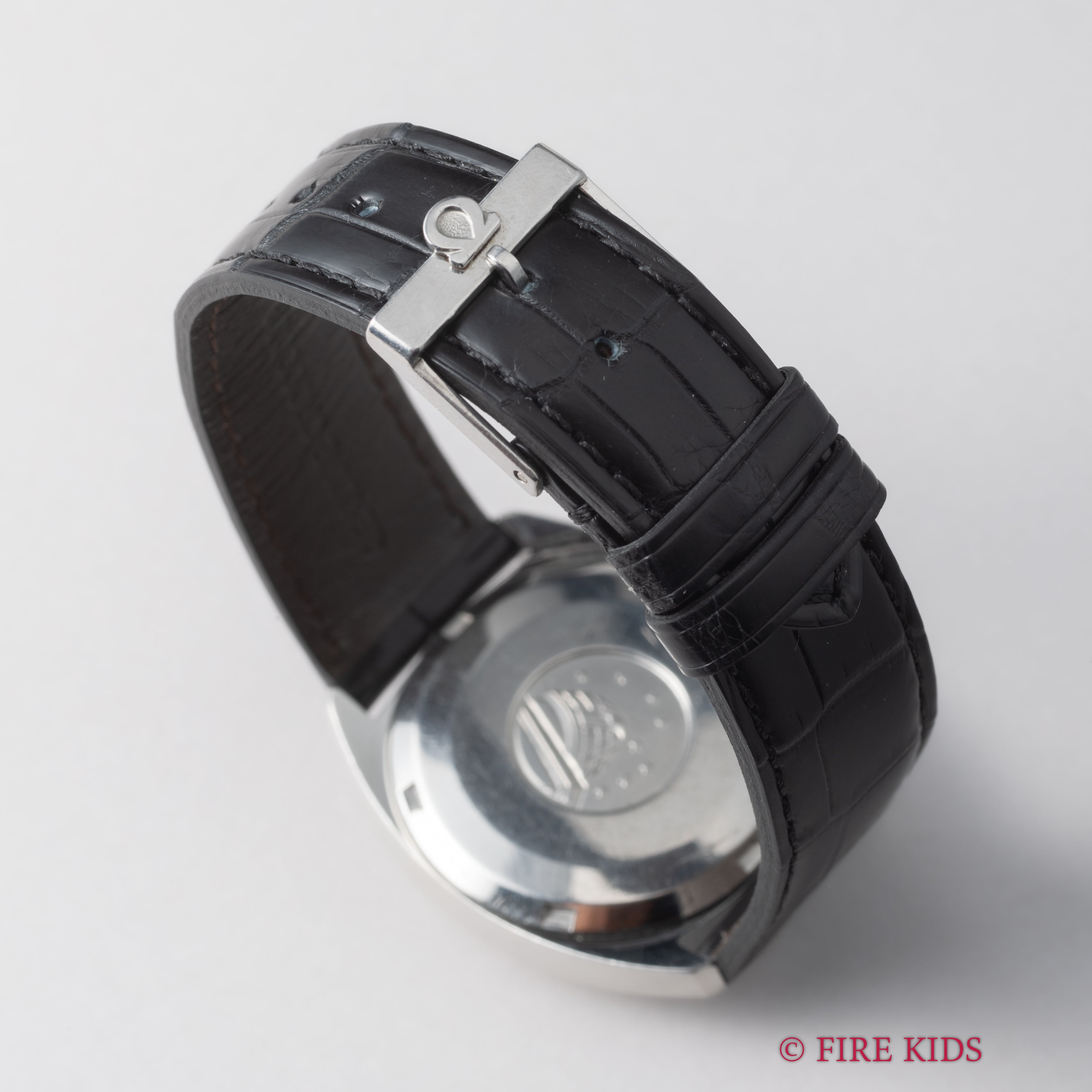 オメガ コンステレーション 1969年製 Ref.168.029 ジェンタ WGベゼル リネンシルバーダイヤル