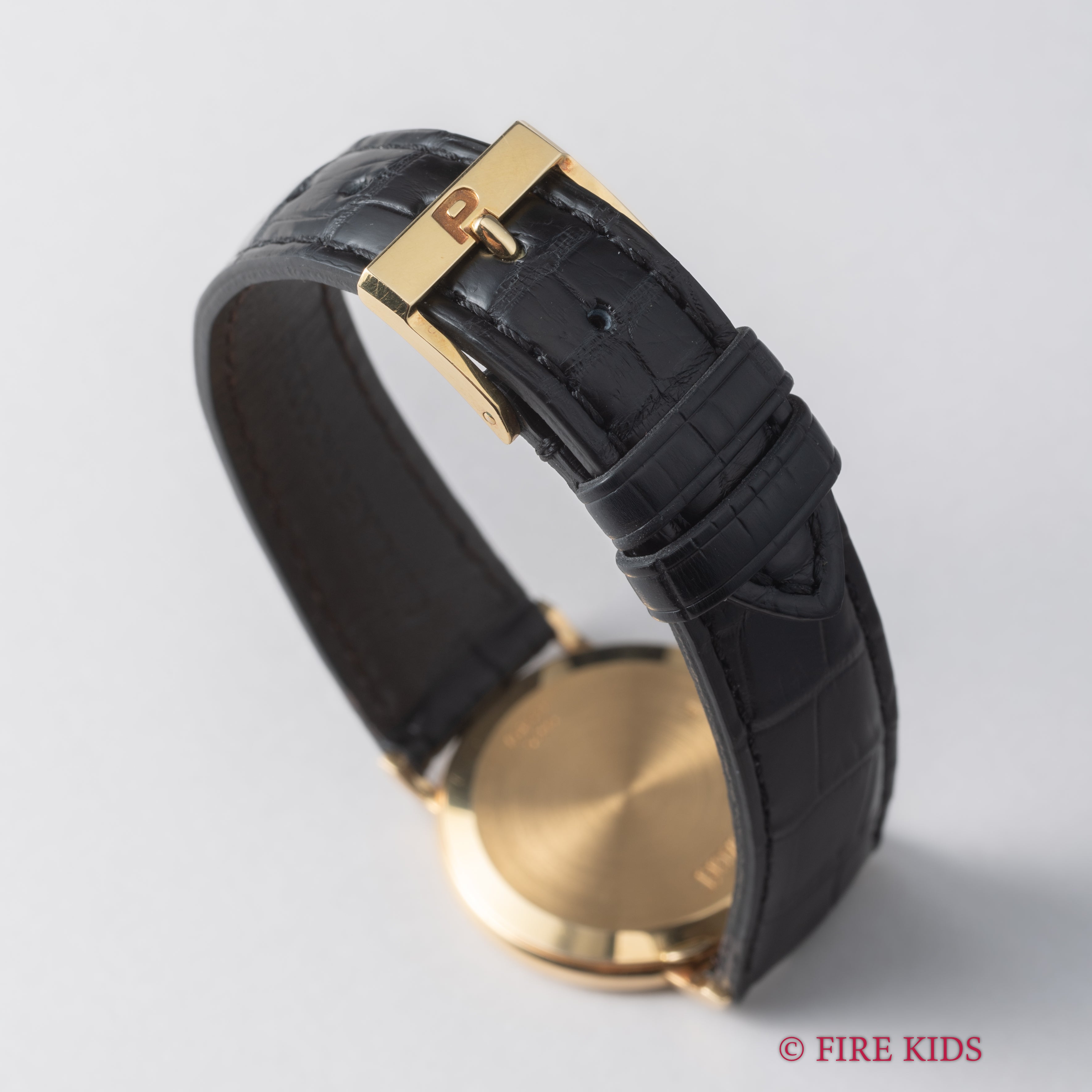 ピアジェ 18金無垢ウルトラシン ローマンダイヤル 1980年代製 Cal.9P2 純正金無垢尾錠