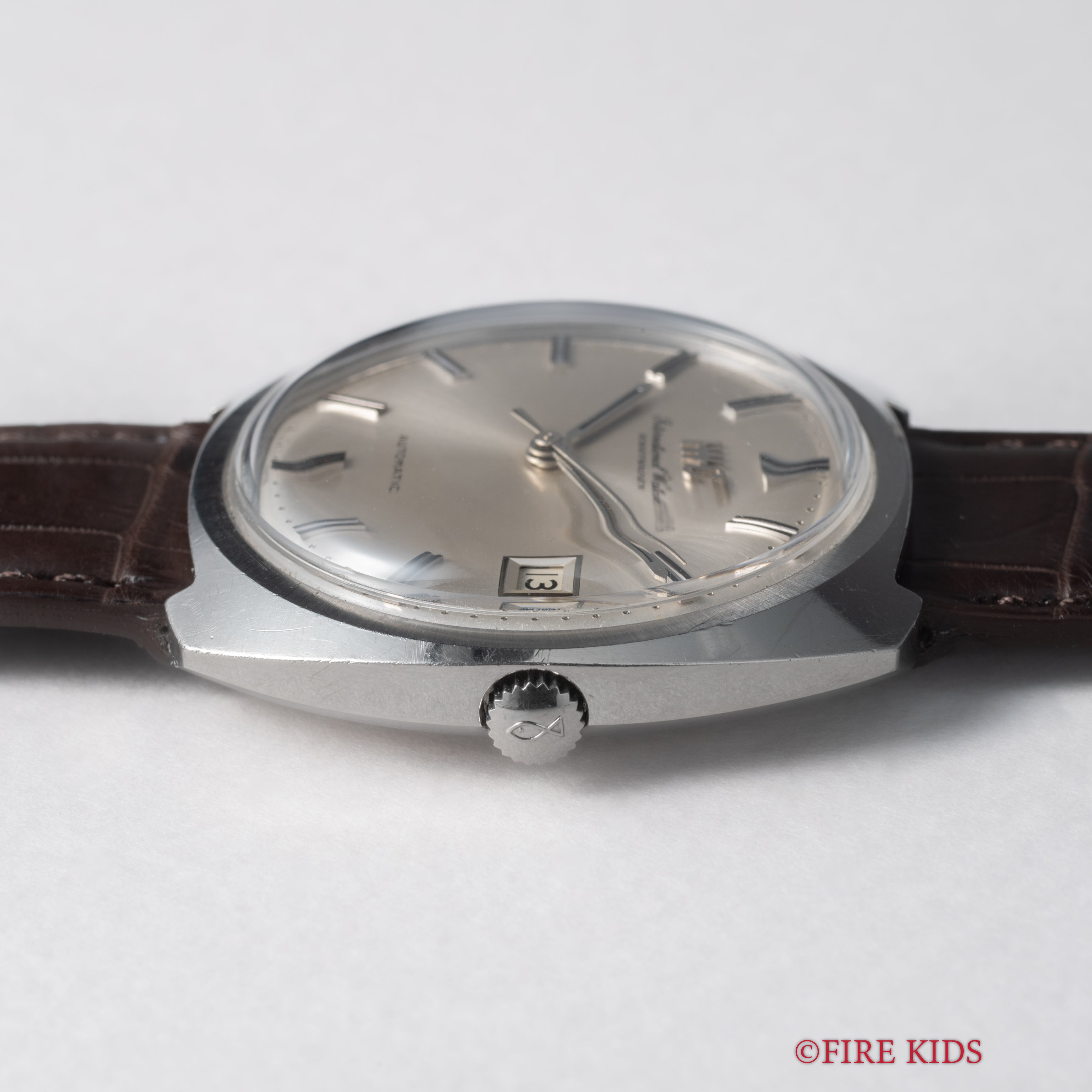 IWC 1967年製 Ref.814A クッションケース ペラトン式自動巻き Cal.8541