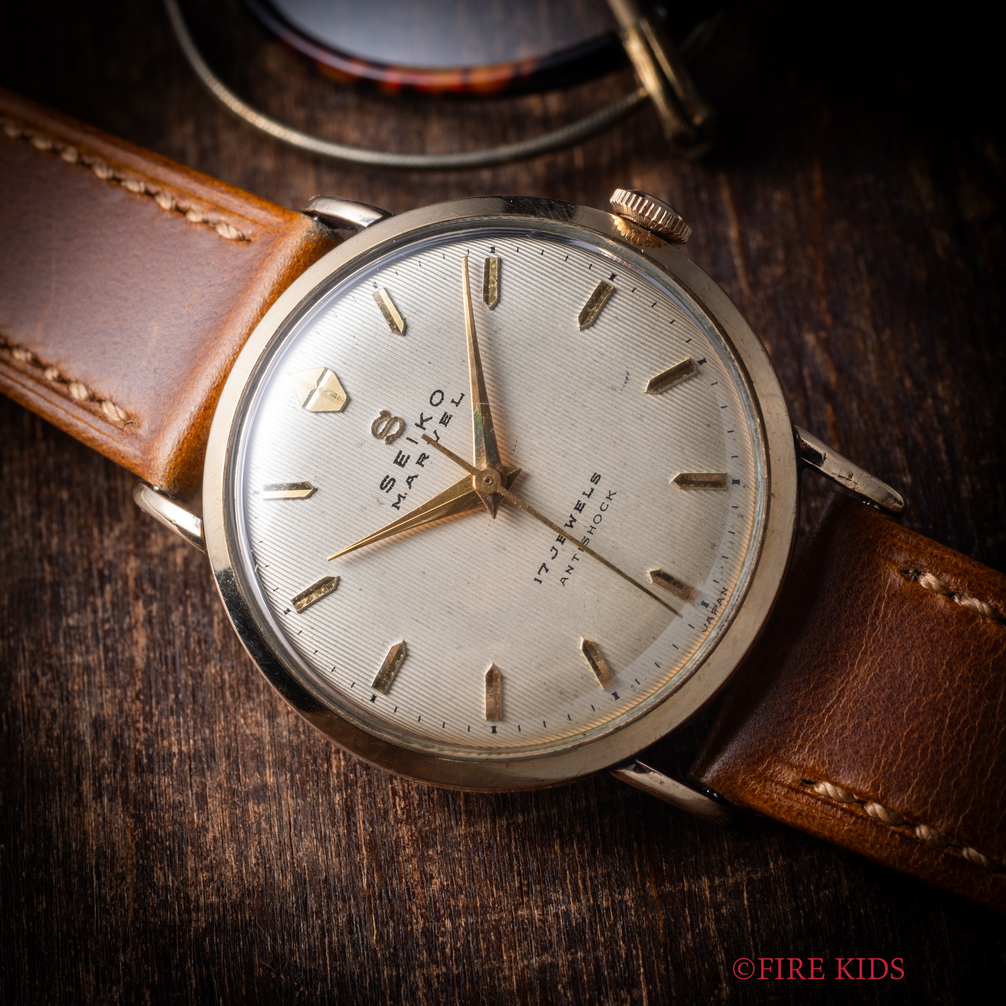 セイコー マーベル 1950年代製 Ref.14010 14金張 タペストリー文字盤 手巻き