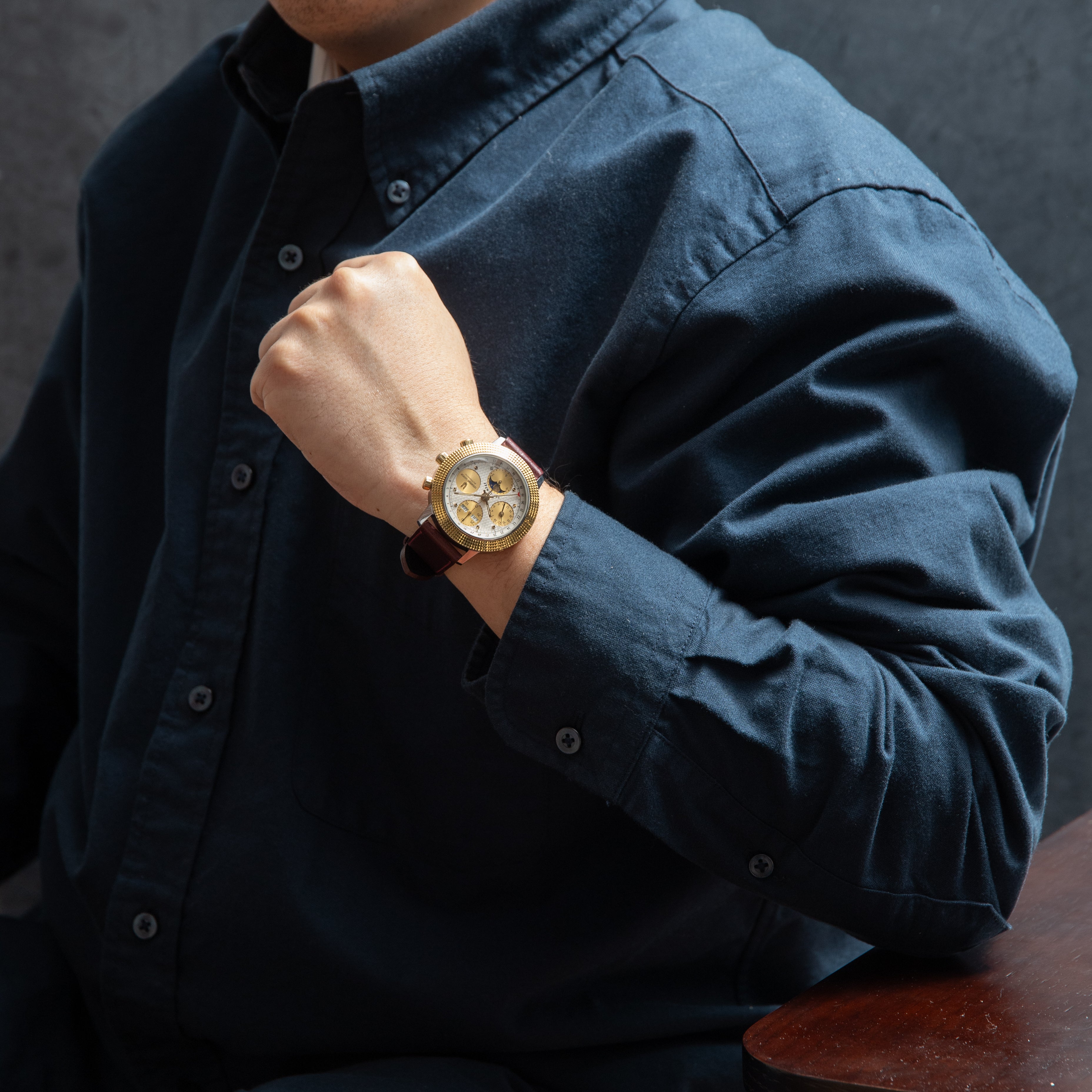 ユニバーサルジュネーブ トリコンパックス 1980年代 コンビ 箱、ギャラ付き