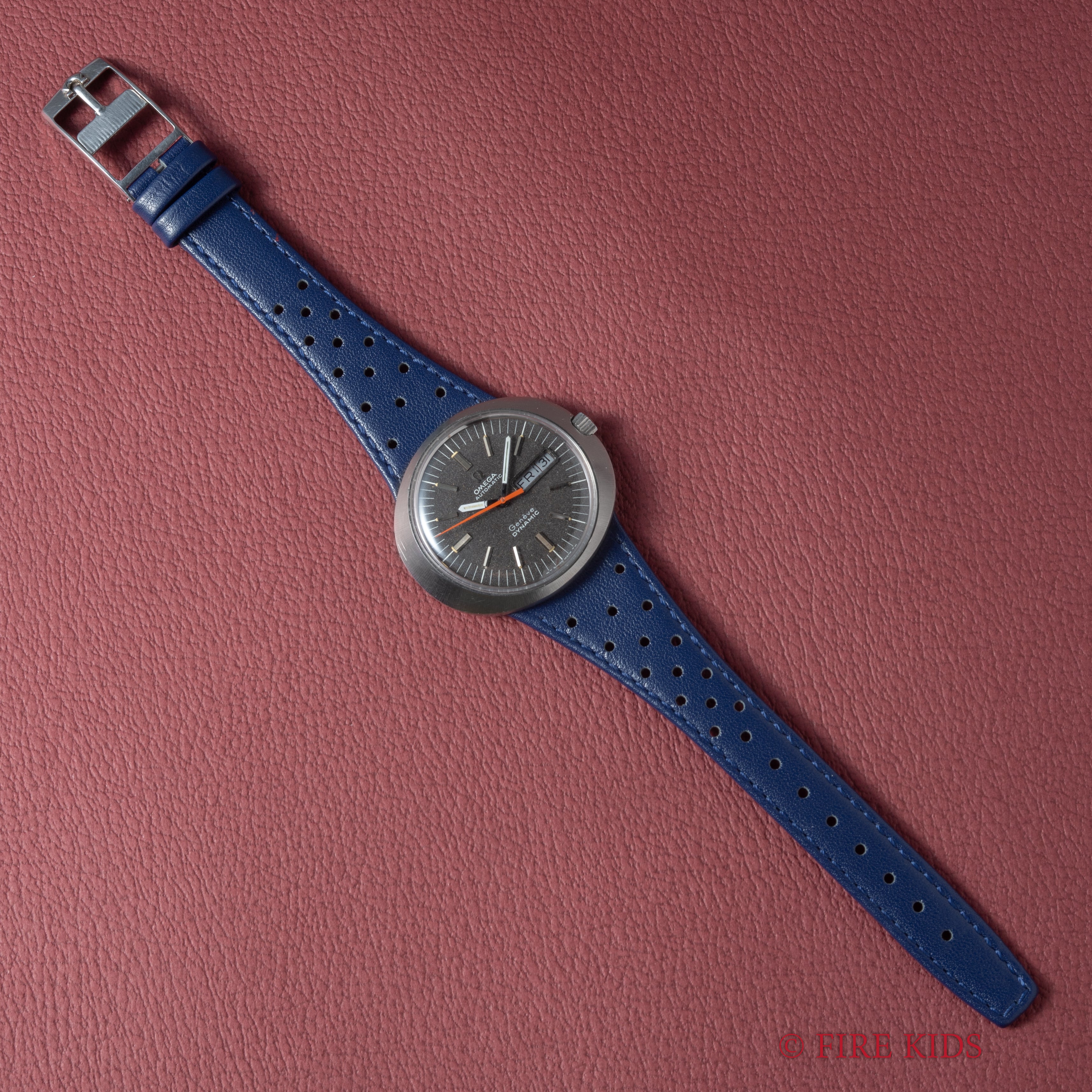 オメガ ジュネーブ ダイナミック Ref.166.079 1971年製 純正尾錠付き 自動巻き