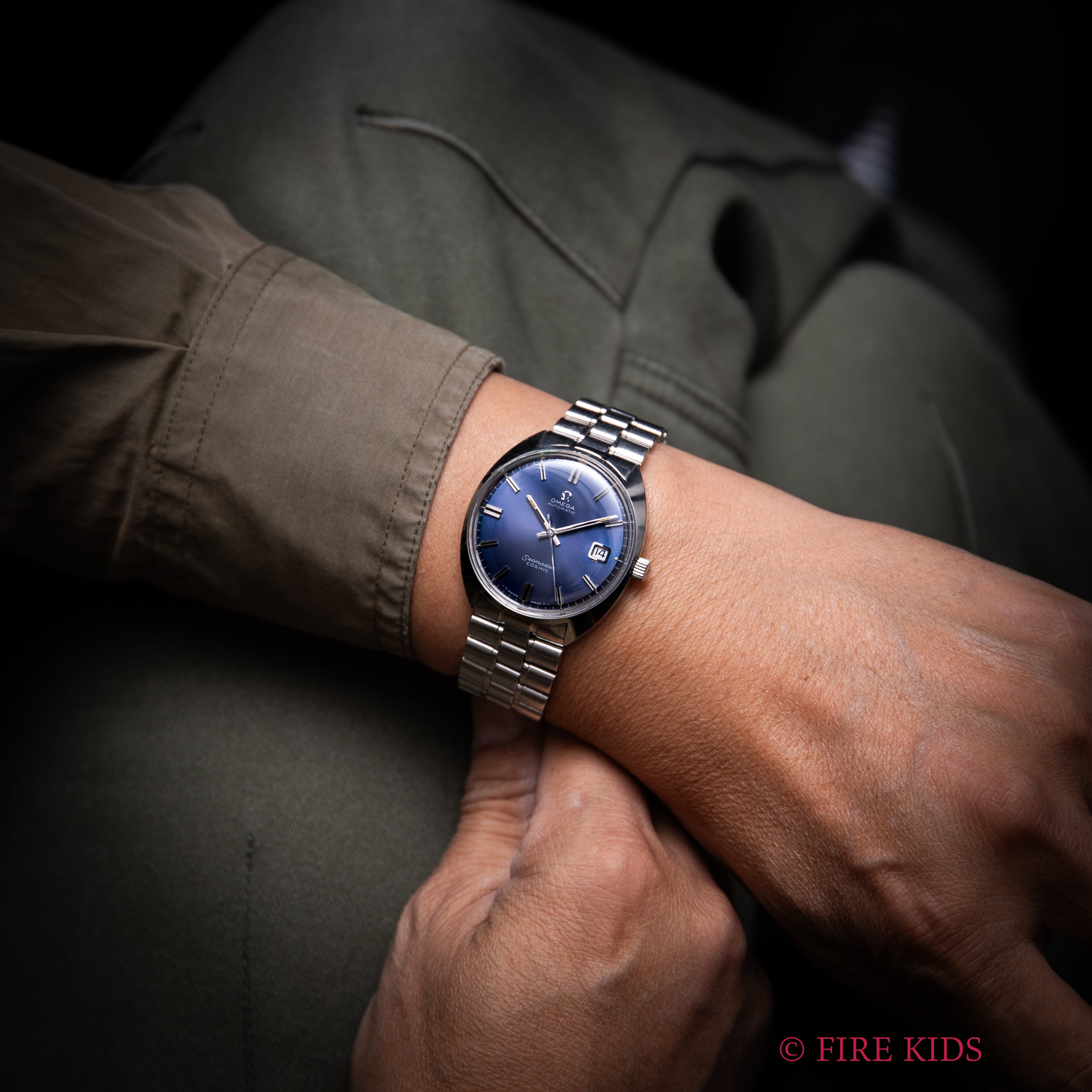 オメガ シーマスター コスミック ブルー 1968年製 純正ブレス付 自動巻き